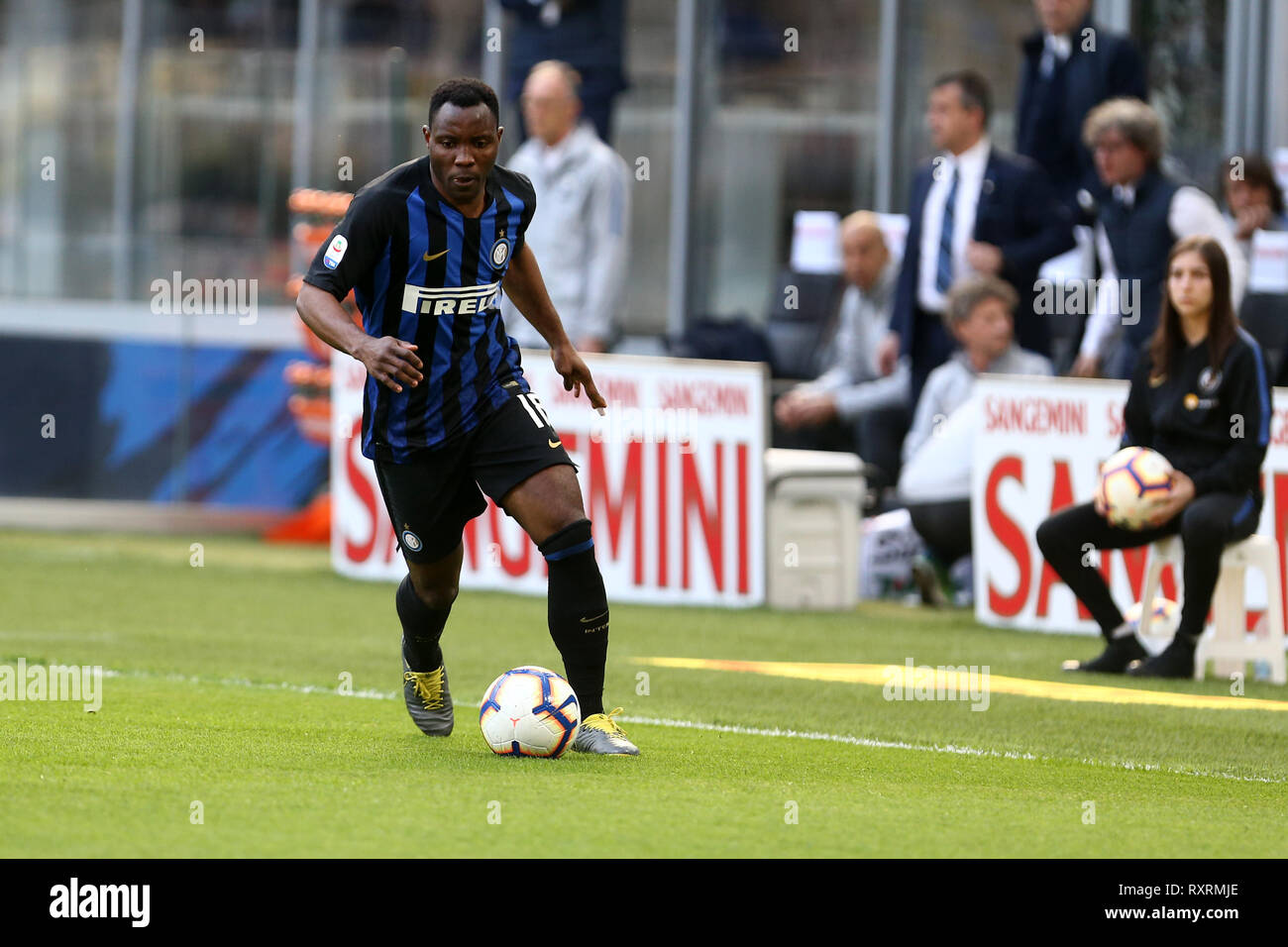 Milano, Italy. 10th March 2019.  Kwadwo Asamoah of FC Internazionale in action during the Serie A match between FC Internazionale and Spal. Credit: Marco Canoniero/Alamy Live News Stock Photo