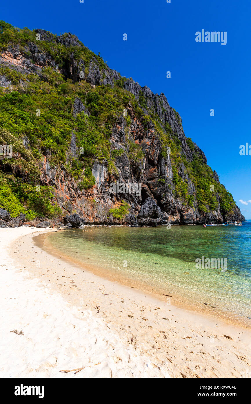 A hidden beach in El Nido, Palawan, Philippines Stock Photo