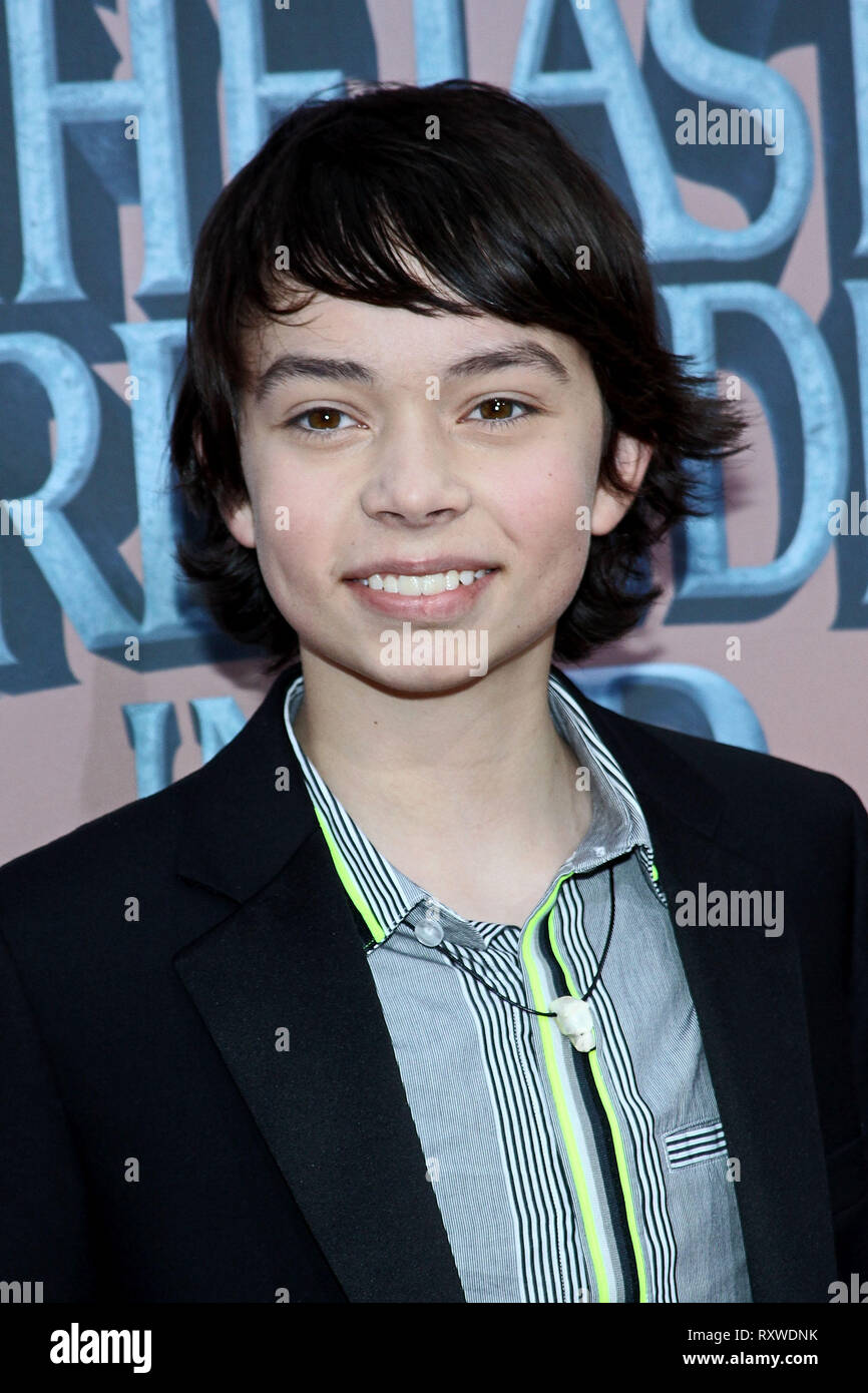 Noah ringer hires stock photography and images Alamy