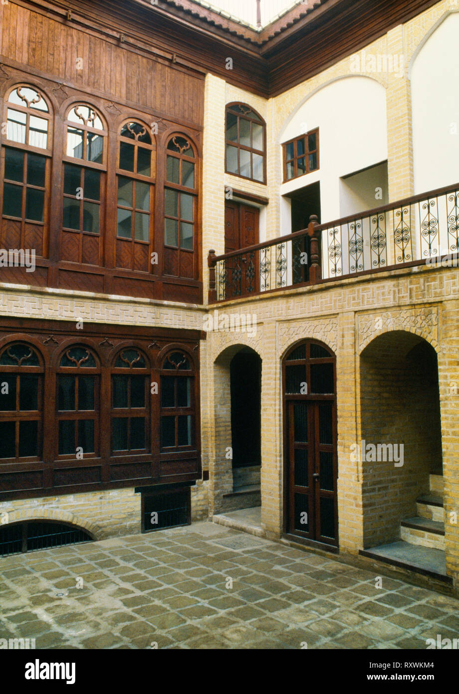 Renovated traditional courtyard house in the Amanat alAsima area near