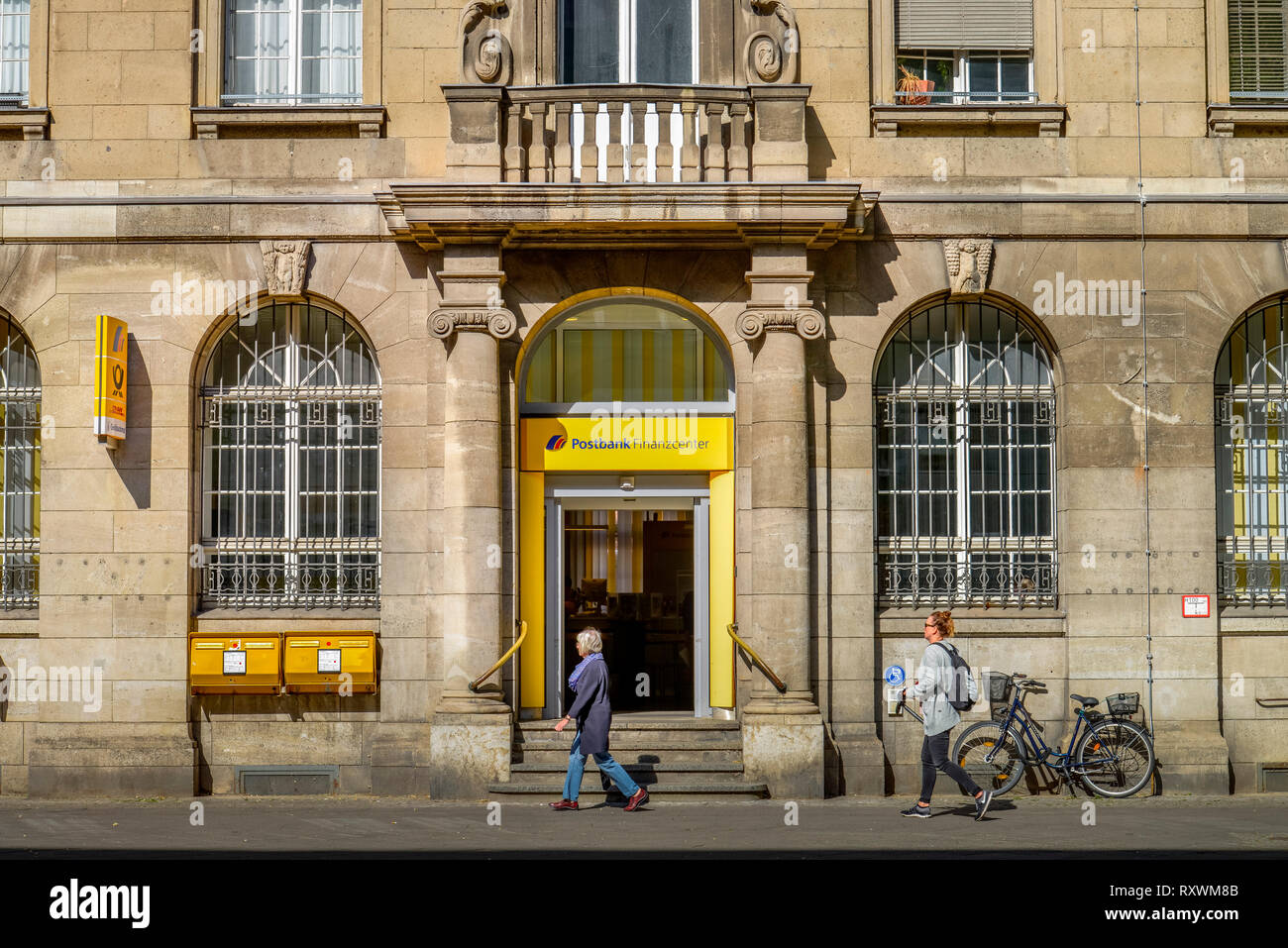 Uhlandstrasse High Resolution Stock Photography And Images Alamy