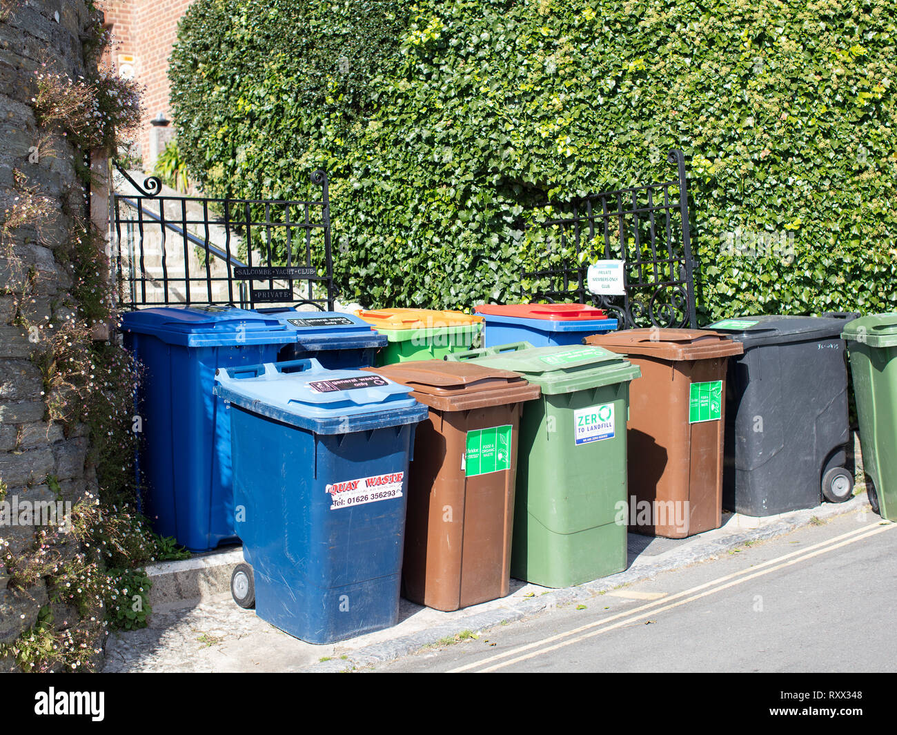 Blue Wheelie Bin Stock Photos & Blue Wheelie Bin Stock Images Alamy