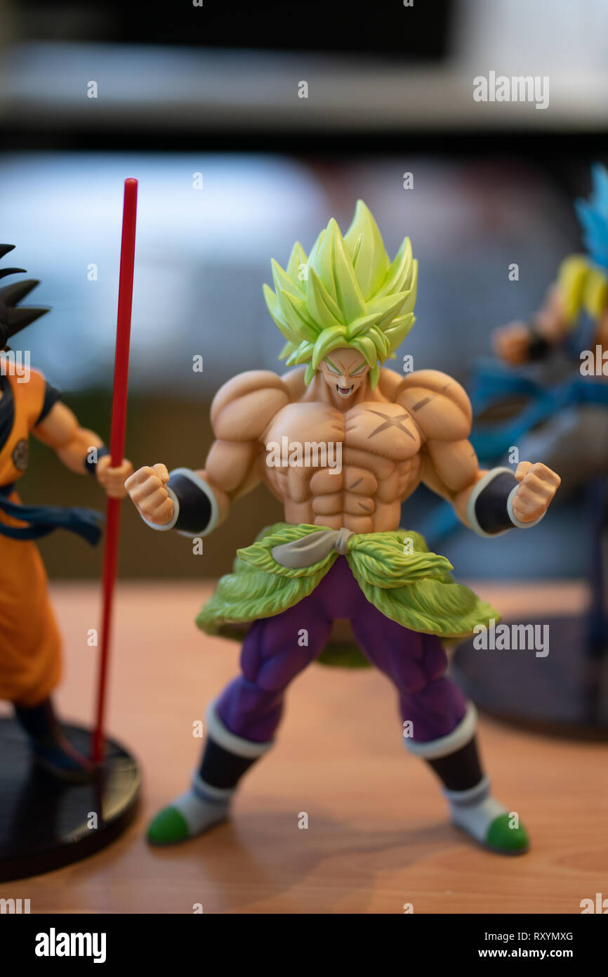 Dragon Ball Super mostra Goku vs Broly em prévia do Capítulo 93