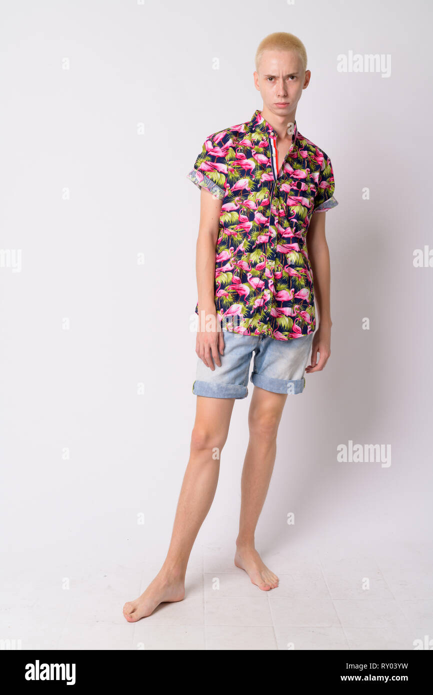 Full body male tourist standing hi-res stock photography and images - Alamy