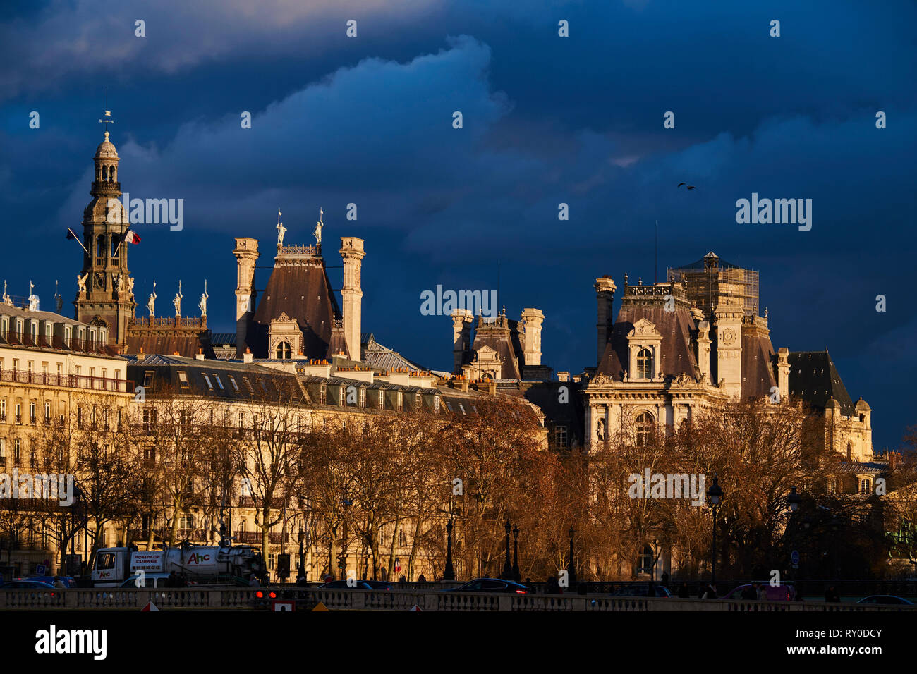 France, Paris, Hotel de Ville roof Stock Photo Alamy
