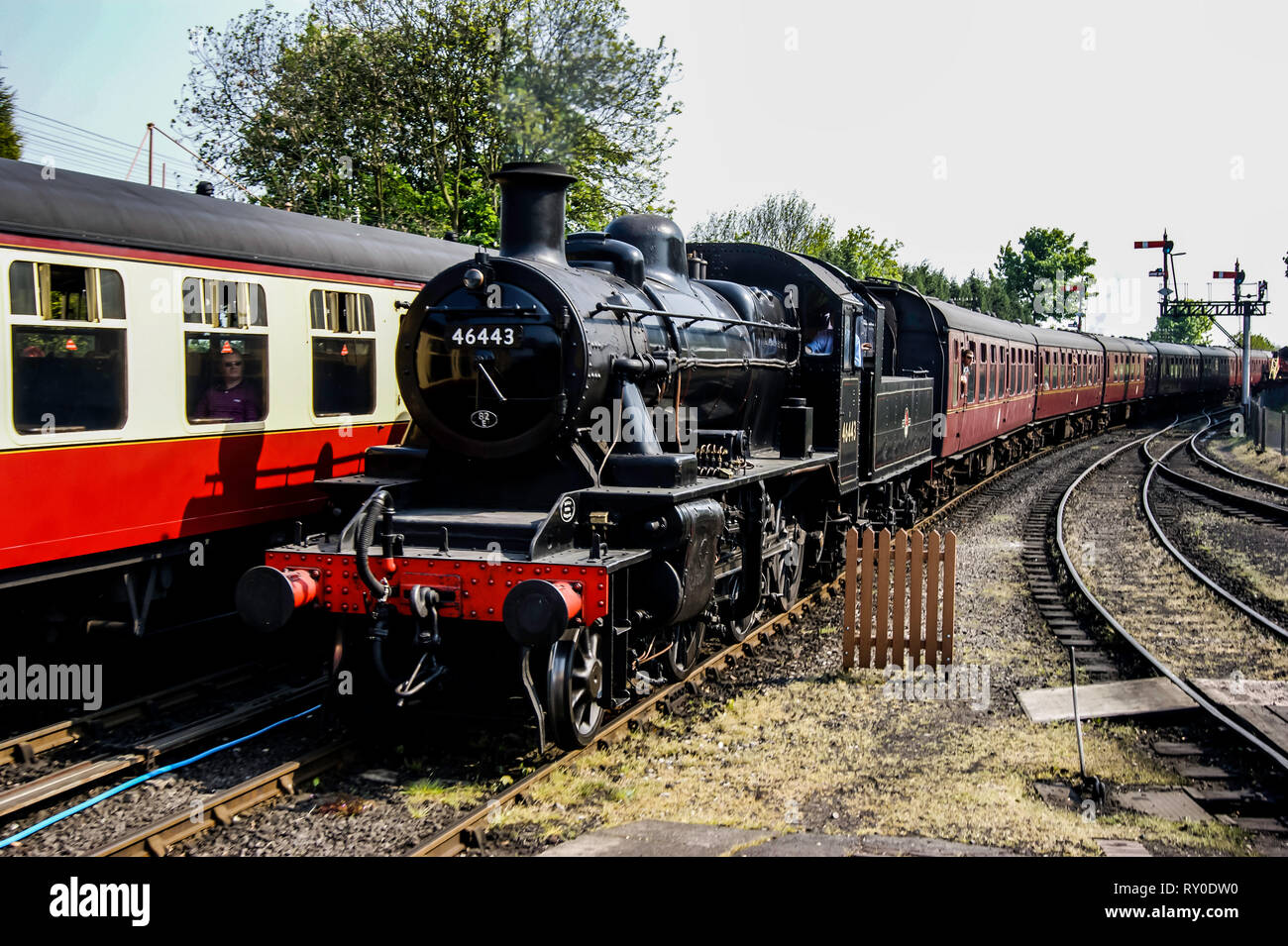 2MT 2-6-0 no 46443 arriving at Bridgnorth Station on the Severn valley Railway Stock Photo