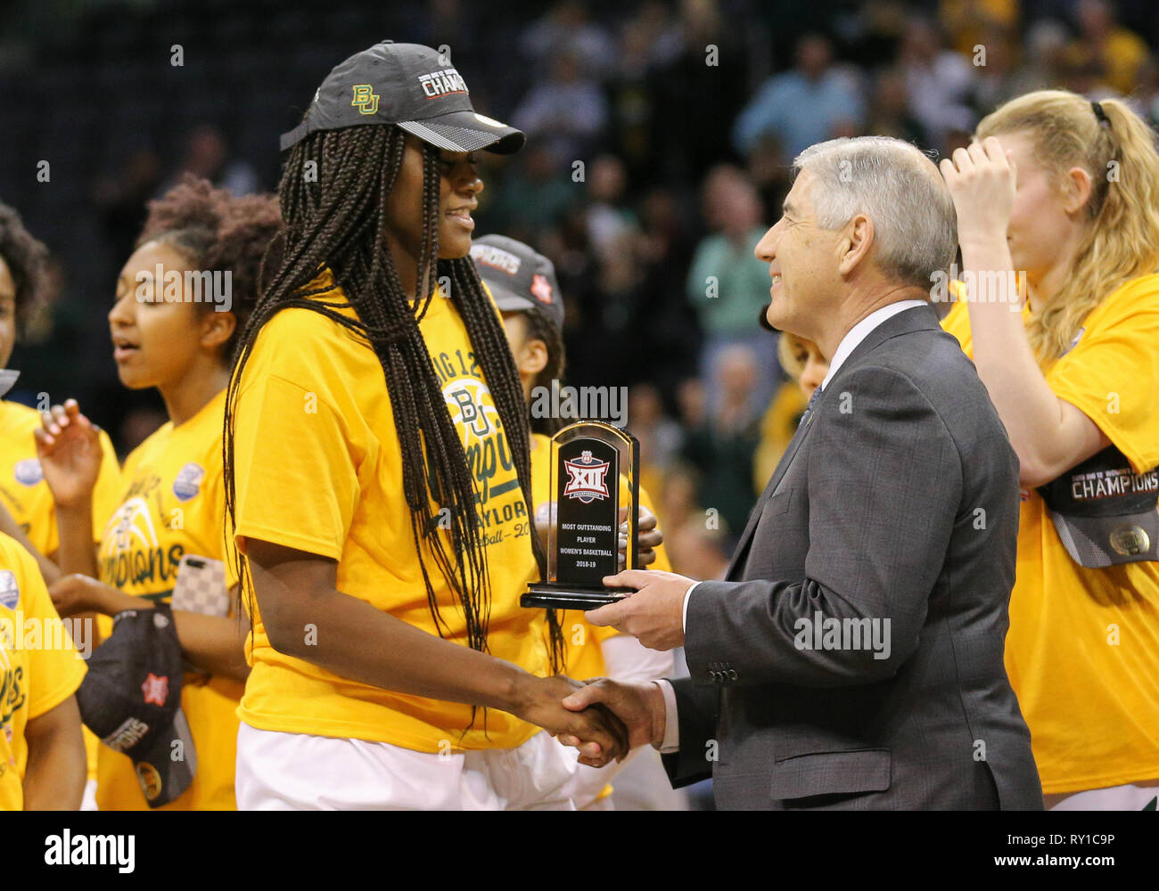 Oklahoma City, OK, USA. 11th Mar, 2019. Baylor Center Kalani Brown (21) is presented with the Most Outstanding Player for the Phillips 66 Big 12 Womens Basketball Championship Tournament at Chesapeake Energy Arena in Oklahoma City, OK. Gray Siegel/CSM/Alamy Live News Stock Photo