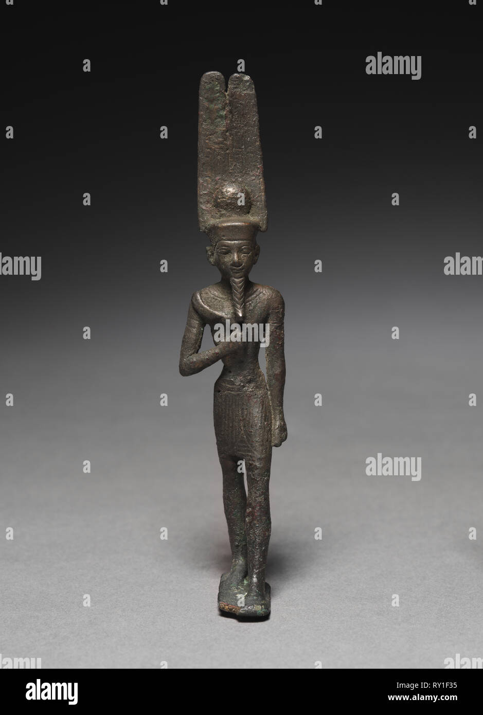 Statuette of Amen-Ra, 664-525 BC. Egypt, Late Period, Dynasty 26 or later. Bronze, solid cast; overall: 13.1 x 2.7 x 3.7 cm (5 3/16 x 1 1/16 x 1 7/16 in Stock Photo