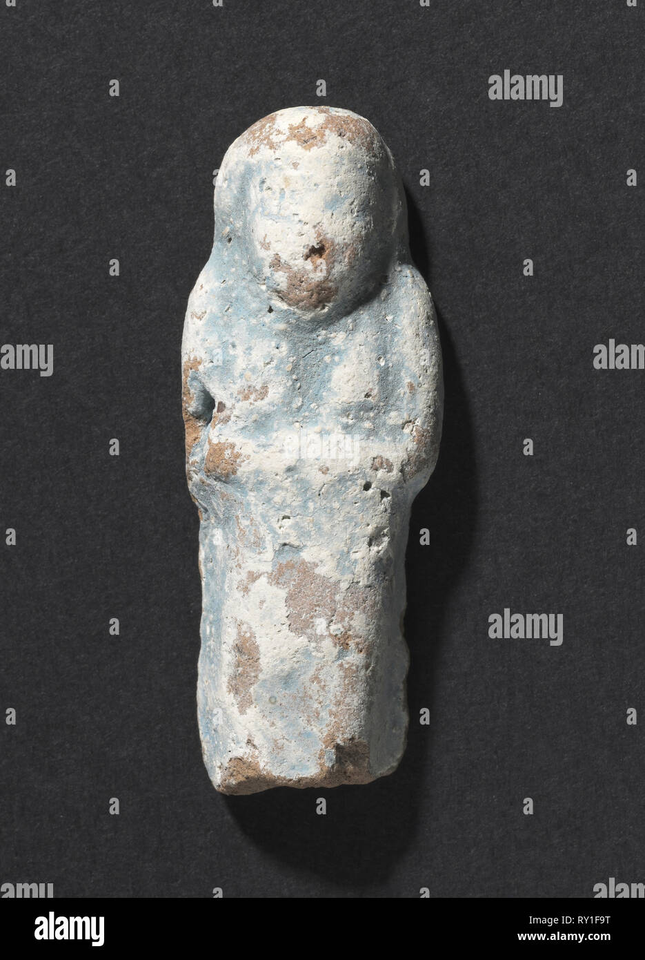 Shawabty of Ditamenpaankh, 715-656 BC. Egypt, Late Period, Dynasty 25.  Terracotta; overall: 4.6 x 1.7 x 1 cm (1 13/16 x 11/16 x 3/8 in Stock Photo  - Alamy