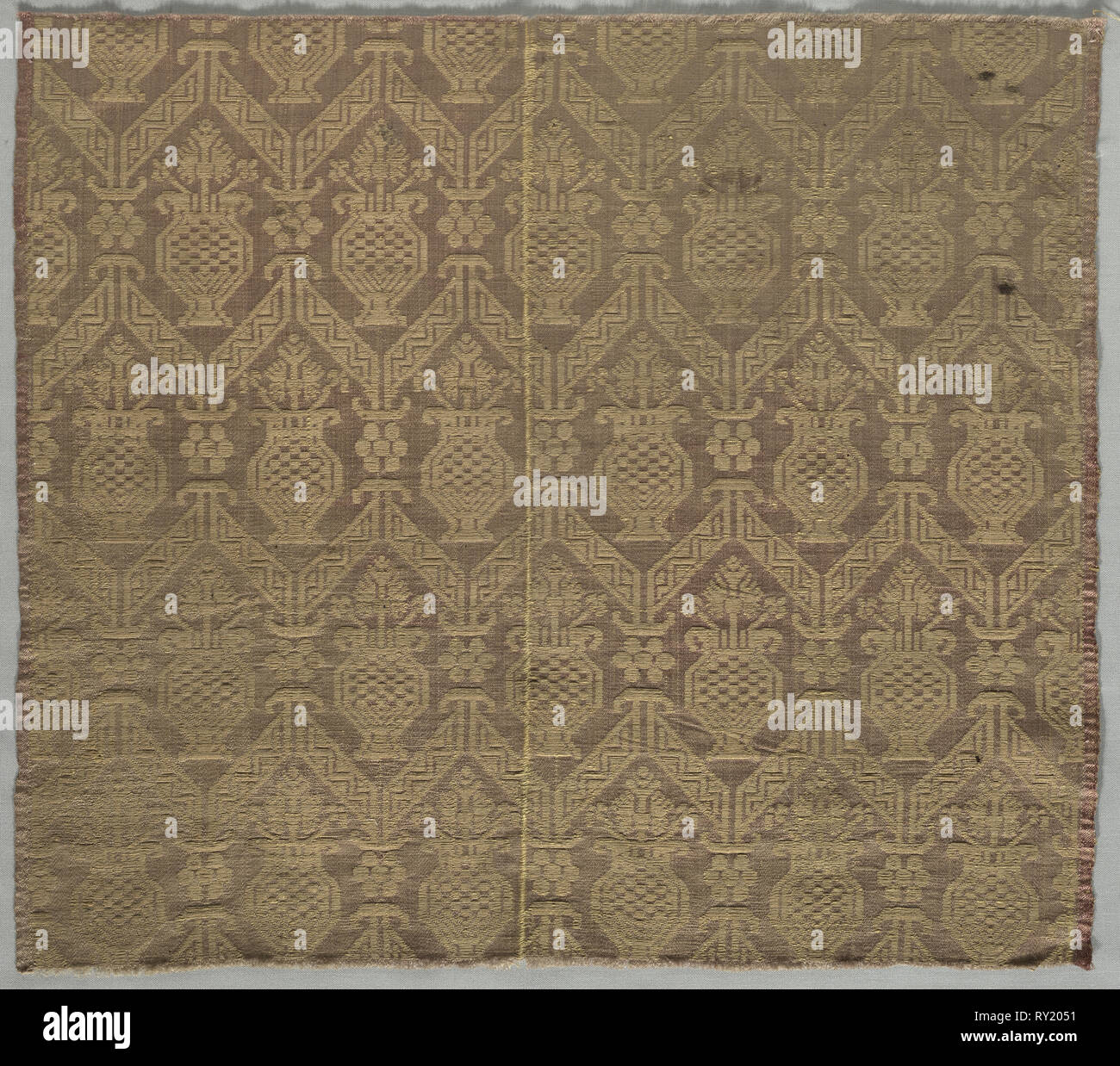 Textile, late 1500s. Italy, late 16th century. Damask; overall: 47 x 53 ...