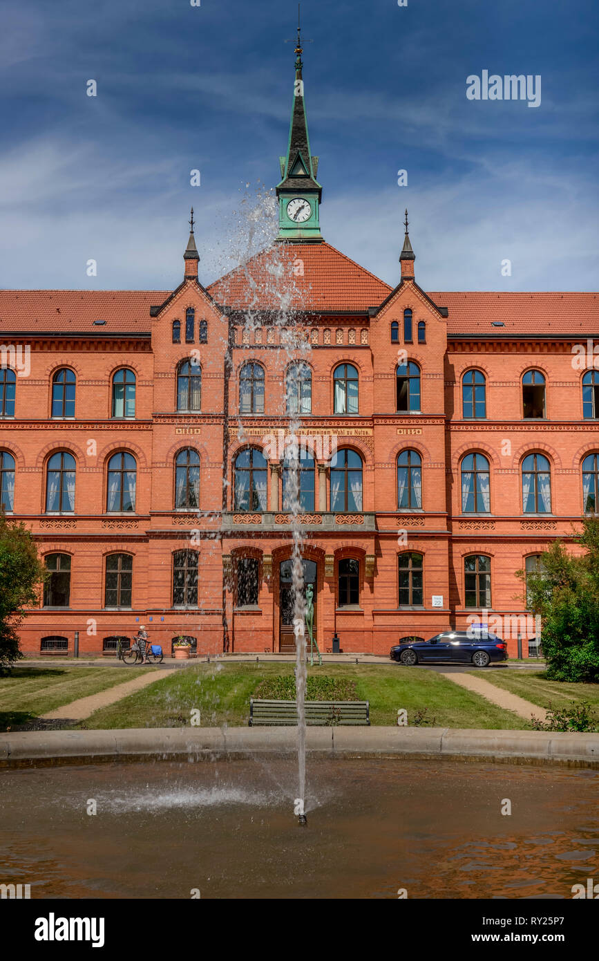Krankenhaus Koenigin Elisabeth Herzberge, Herzbergstrasse, Lichtenberg, Berlin, Deutschland Stock Photo