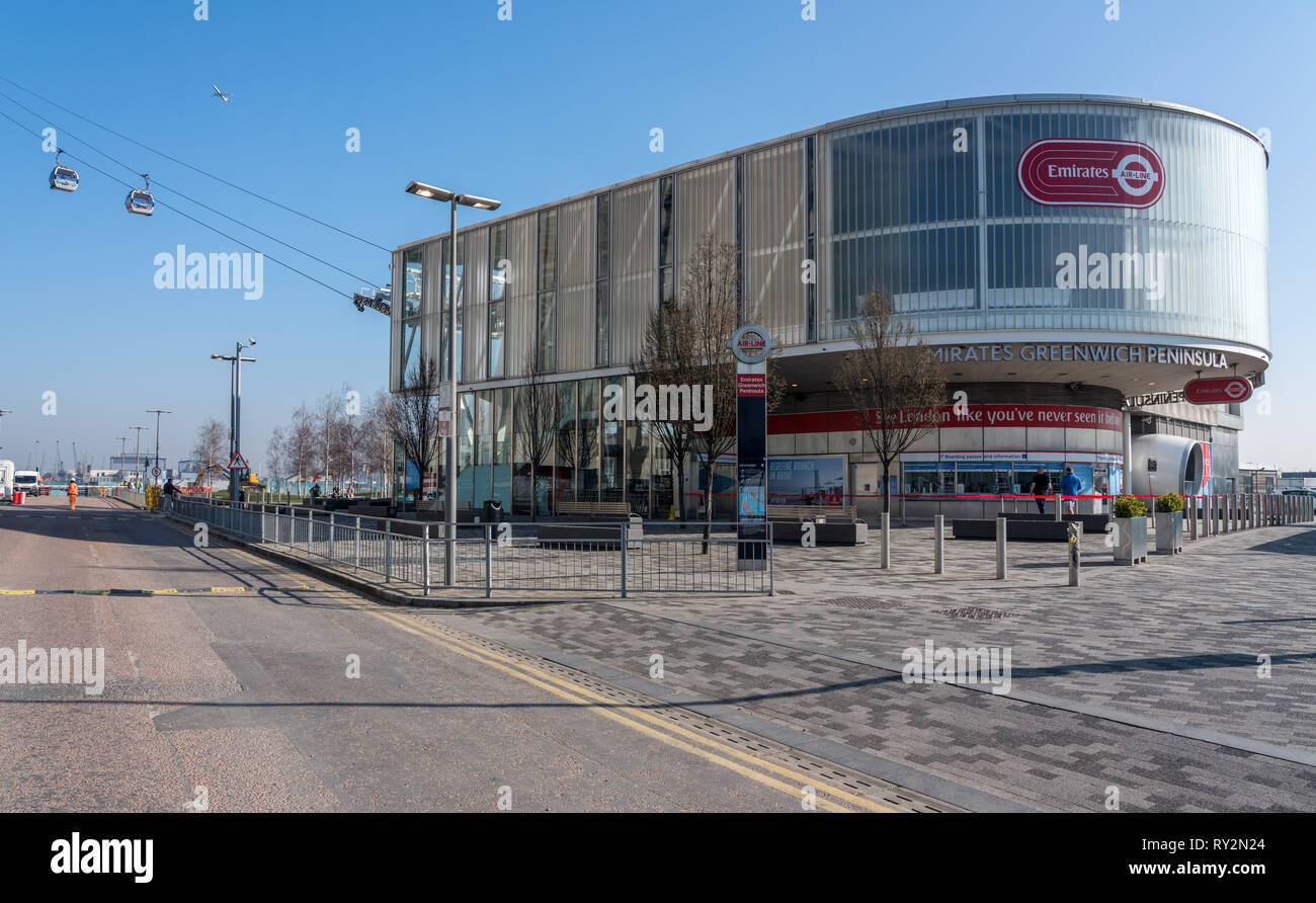 Terminal building for Emirates Greenwich Peninsula cable car Stock Photo