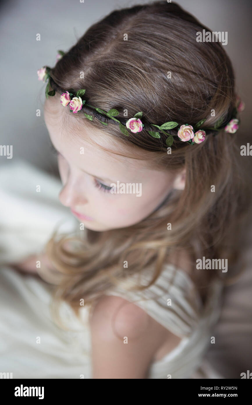 Bridesmaid headdress deals