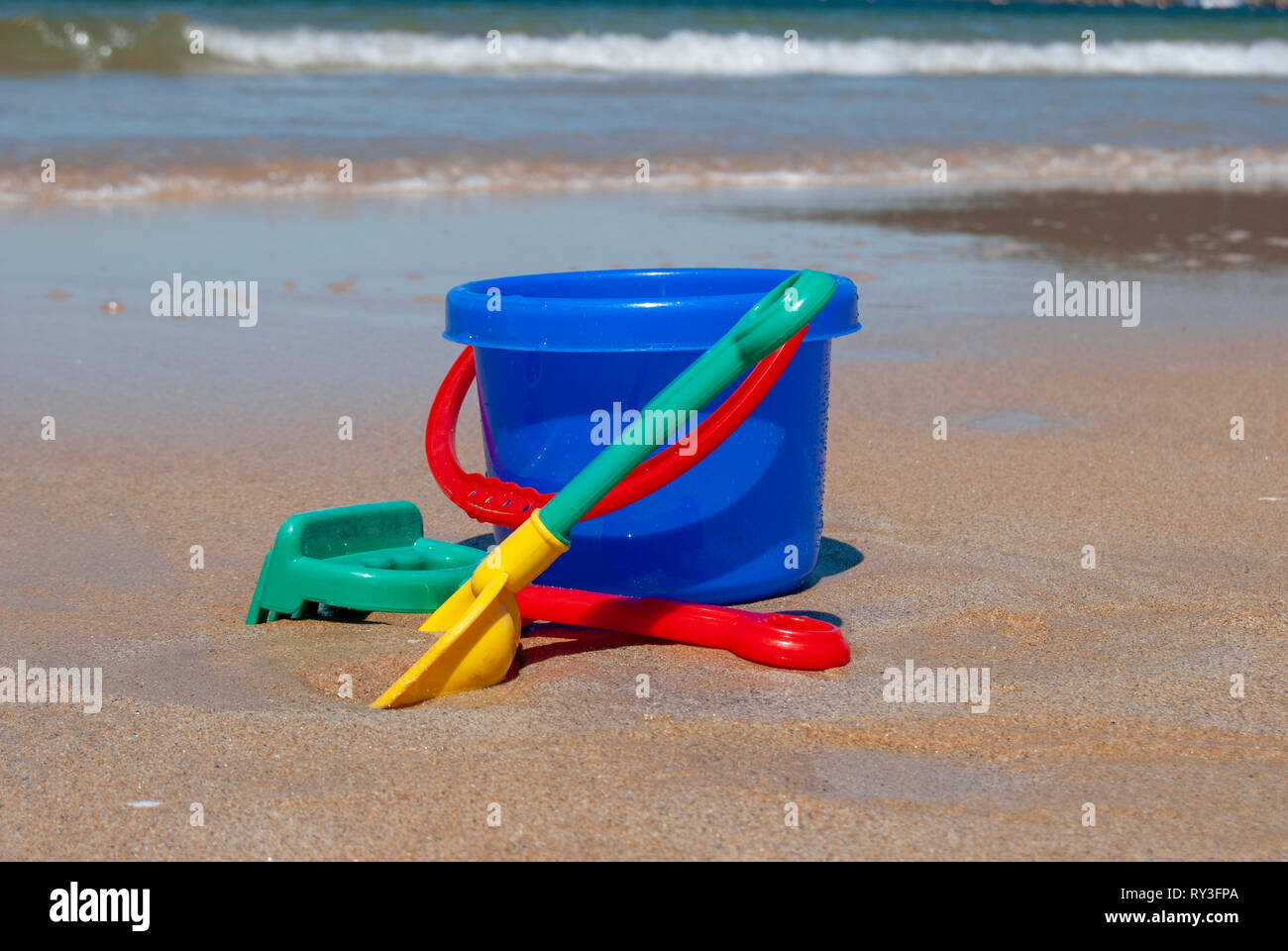 childrens beach buckets