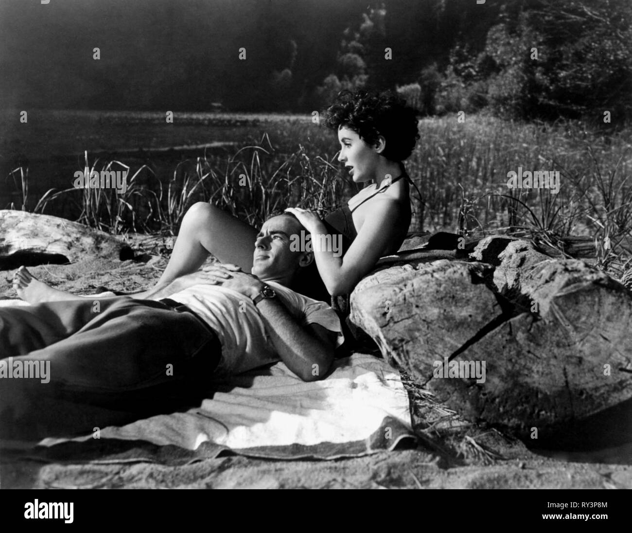 CLIFT,TAYLOR, A PLACE IN THE SUN, 1951 Stock Photo