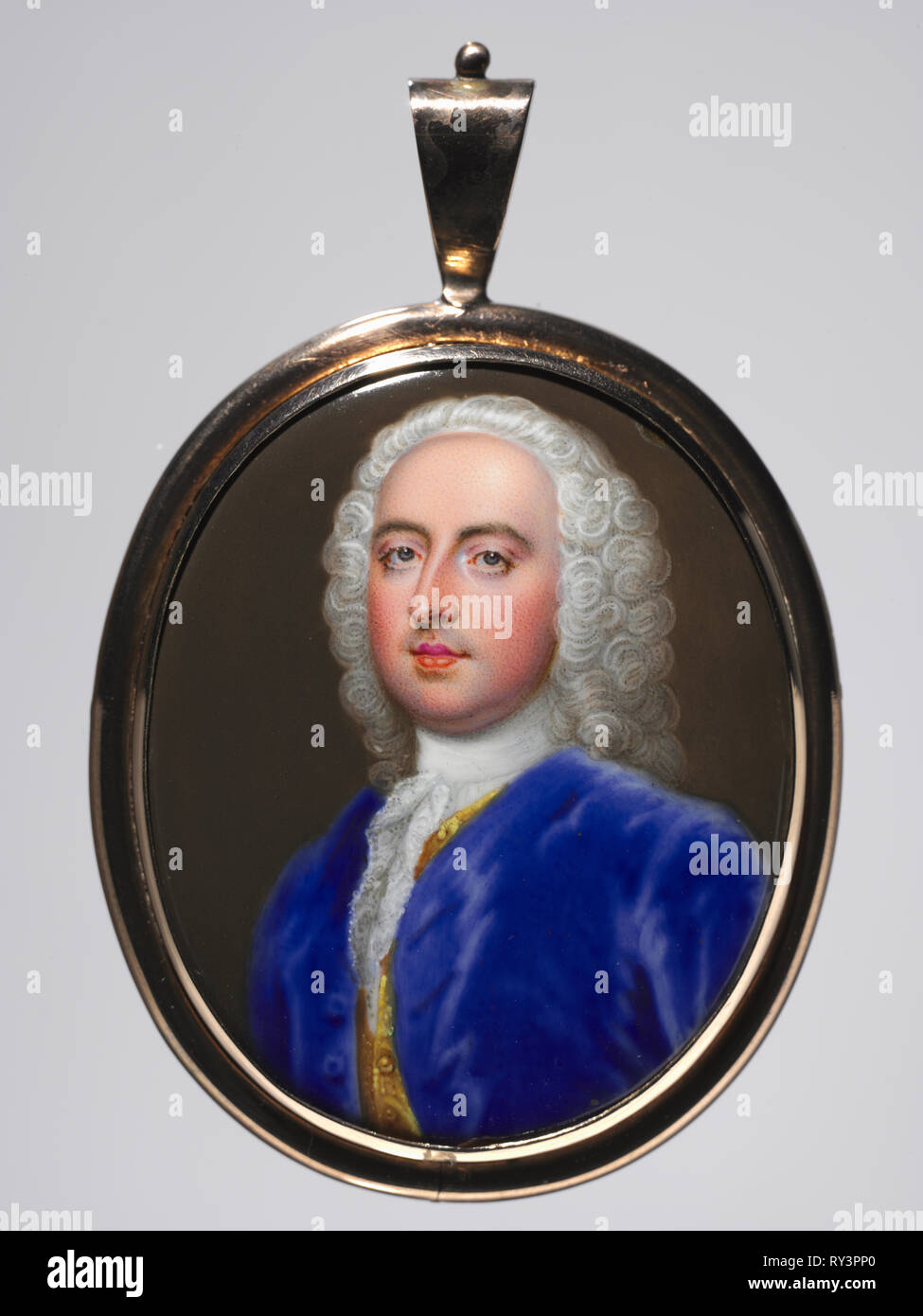 Portrait of a Man, c. 1735. Christian Friedrich Zincke (German, 1683/85-1767). Enamel on copper in a gold frame with a blue glass and hair reverse; framed: 5.1 x 4.3 cm (2 x 1 11/16 in.); unframed: 4.5 x 3.6 cm (1 3/4 x 1 7/16 in Stock Photo