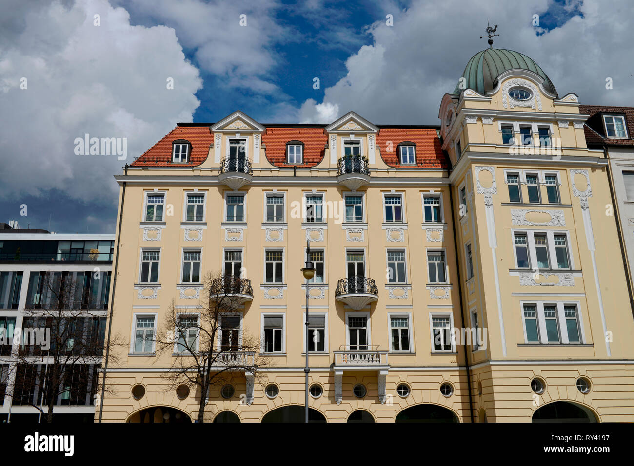 Muenchen munich residential germany hires stock photography and images