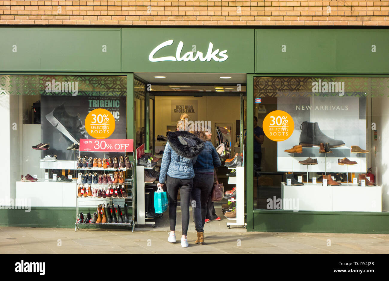 clarks shoes meadowhall