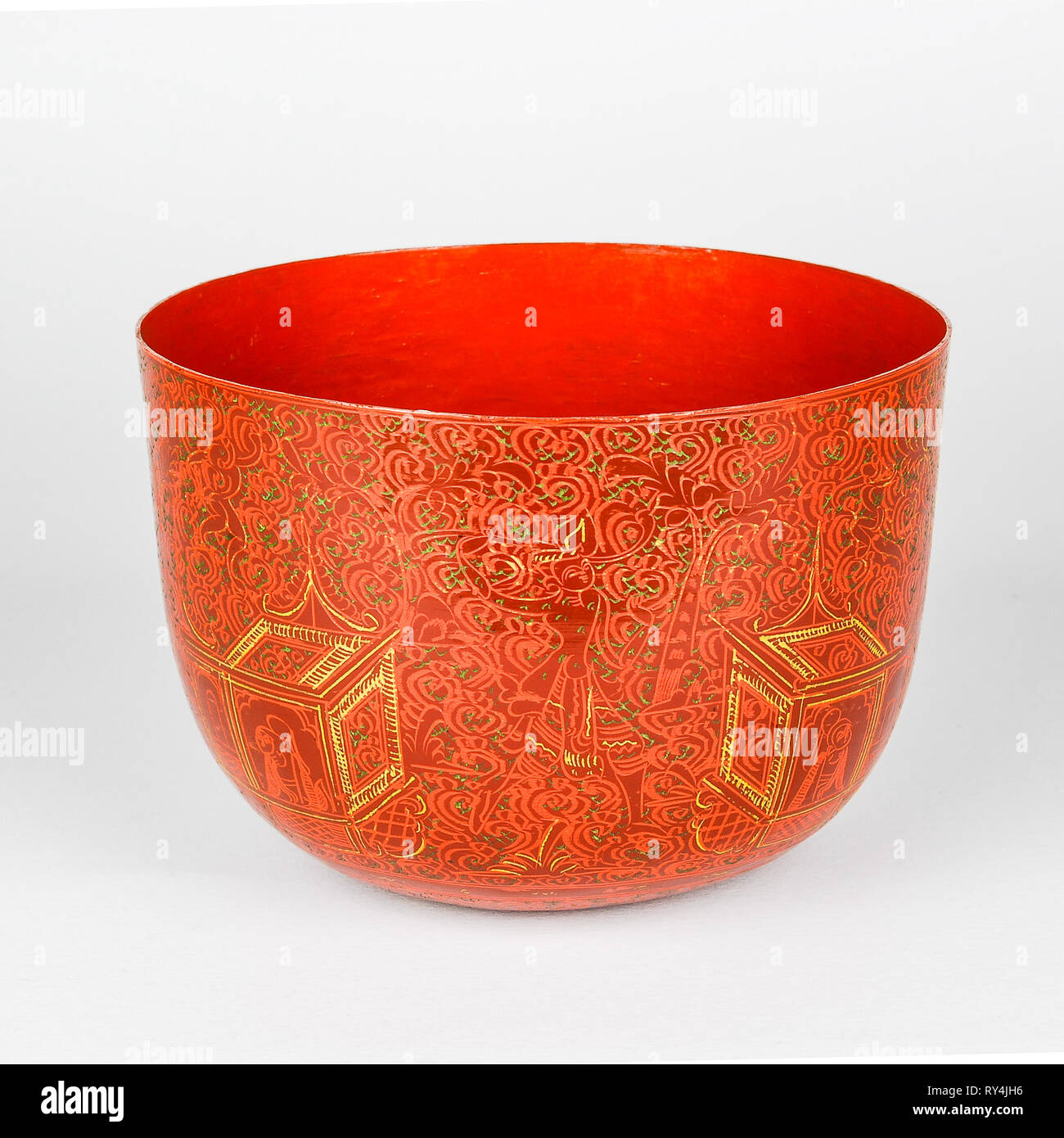 Ancient Chinese bowl painted entirely by hand with shellac of different