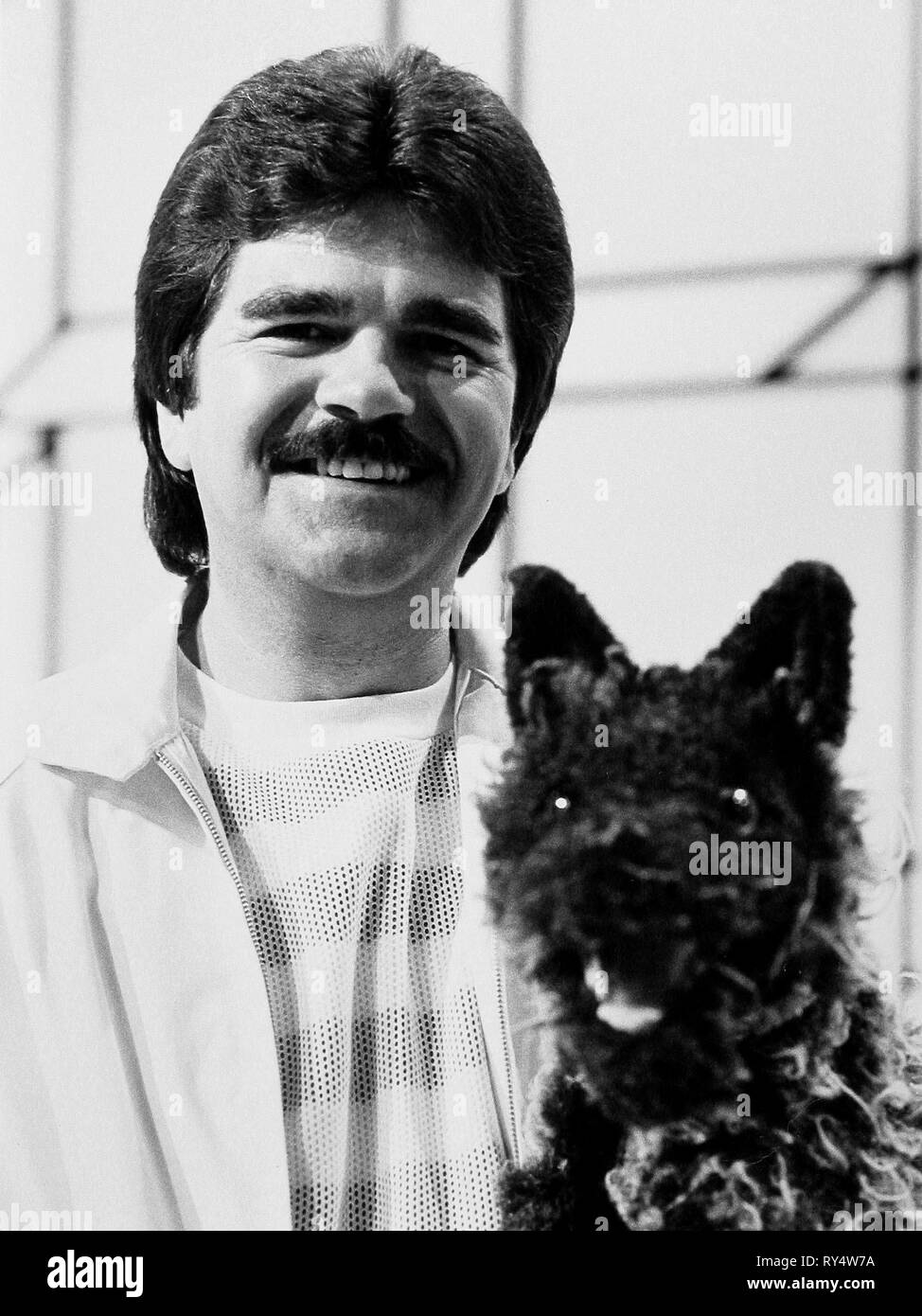 CAROLGEES,DOG, PUNCHLINES, 1982 Stock Photo