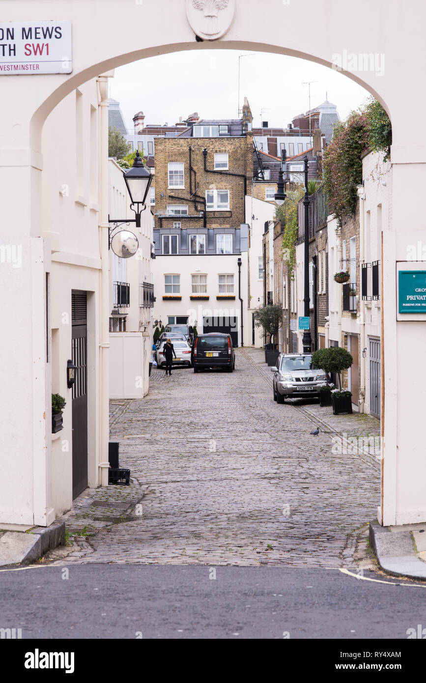 Mews in London Belgravia which is a highly sought after location in expensive part of London Stock Photo