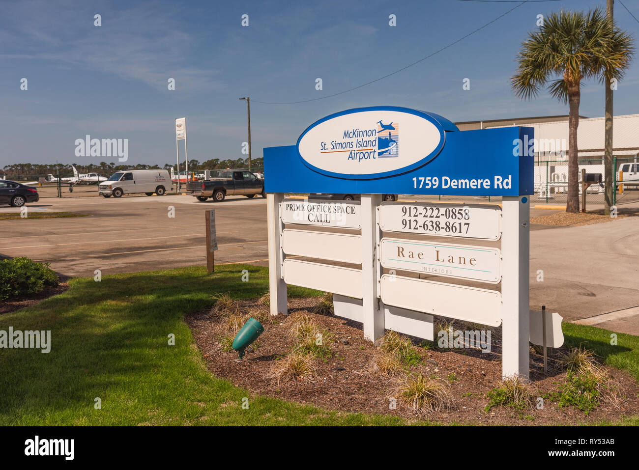 McKinnon St. Simons Island Airport USA Stock Photo Alamy