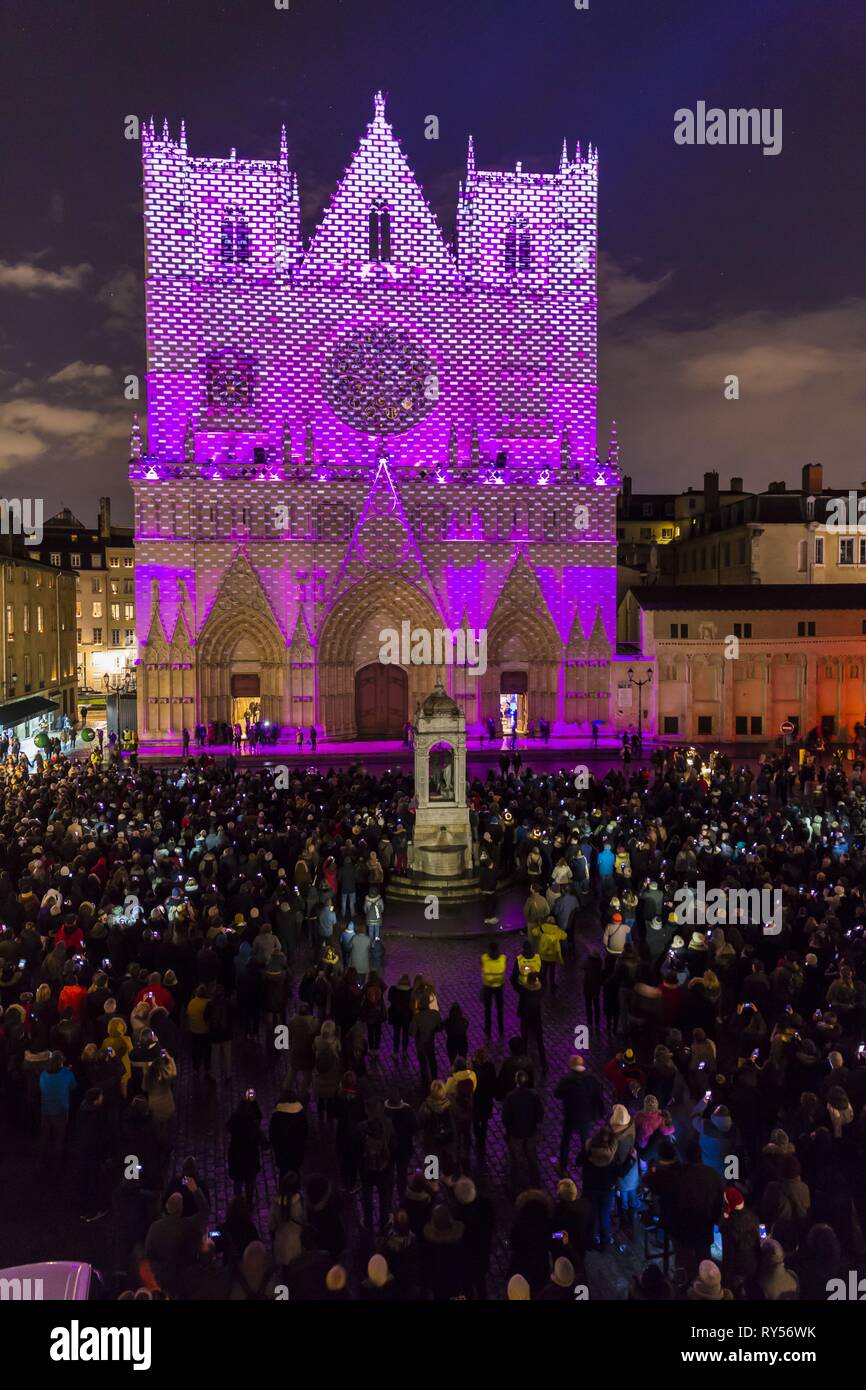 France, Rhone, Lyon, district of Vieux-Lyon, historical site listed as World Heritage by UNESCO, the Lyon Cathedral (Cathedrale Saint-Jean-Baptiste de Lyon) during the Fete des Lumieres (Light Festival), show Unisson of Made.in.hl Stock Photo
