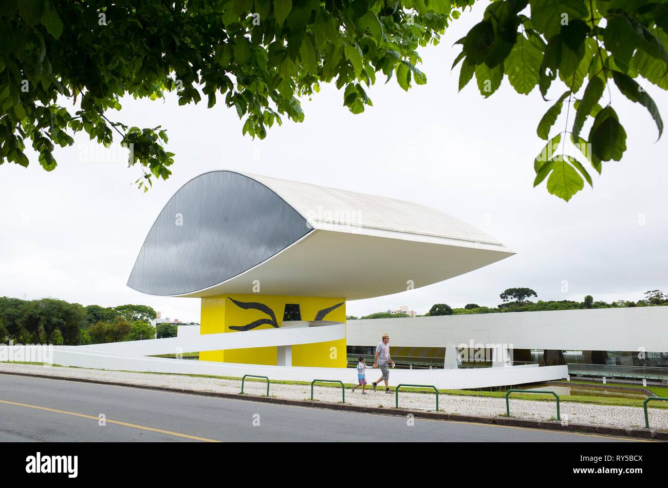 Brazil, Parana, Curitiba, The Oscar Niemeyer Museum, inaugurated in 2002 then re-inaugurated on July 8, 2003 to honor the famous architect, who participated in this project, at age 95 Stock Photo