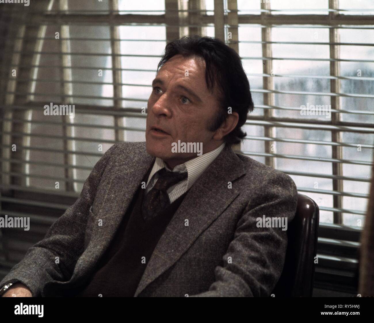 RICHARD BURTON, EQUUS, 1977 Stock Photo - Alamy