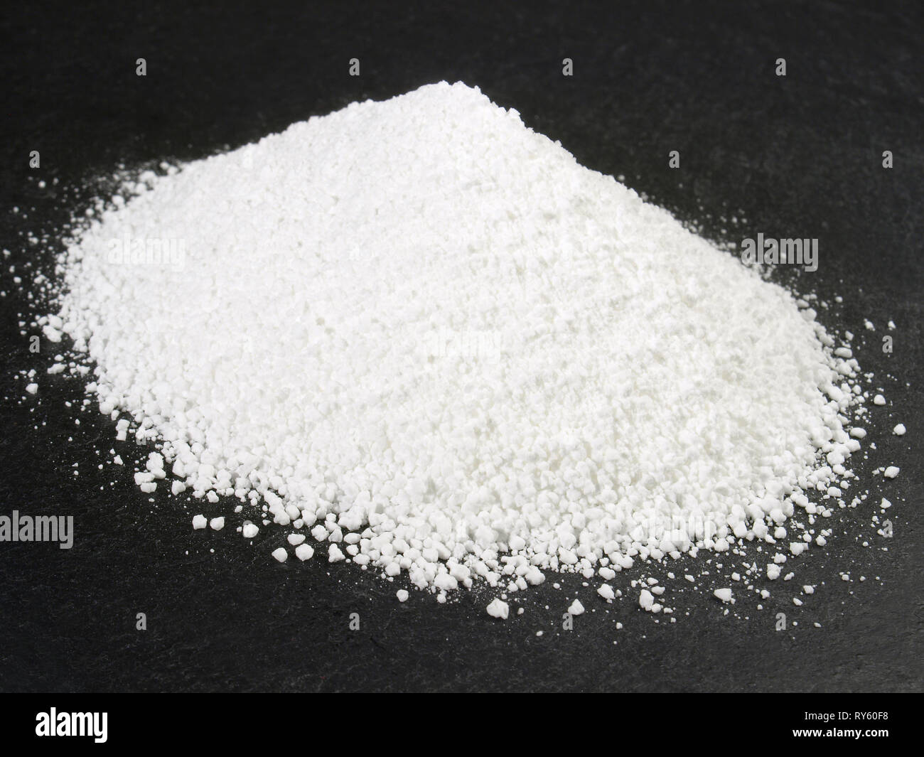 Magnesium sulfate hires stock photography and images Alamy