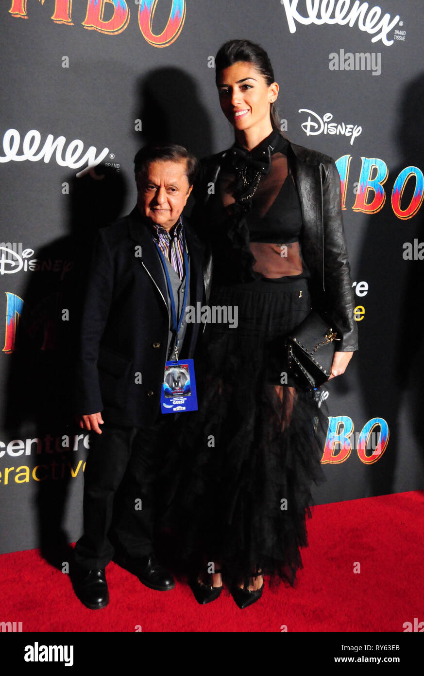 Deep roy charlie and the chocolate hi-res stock photography and images ...