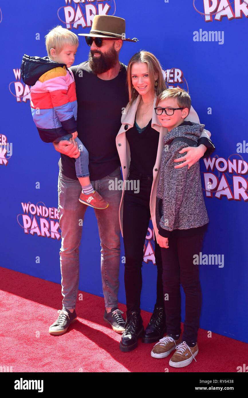 AJ Cook with husband Nathan Andersen and Sohnen Phoenix Sky Andersen and Mekhai Allan Andersen at the premiere of the animated film 'Wonder Park / Welcome to Wonder Park' at the Regency Village Theater. Los Angeles, 10.03.2019 | usage worldwide Stock Photo
