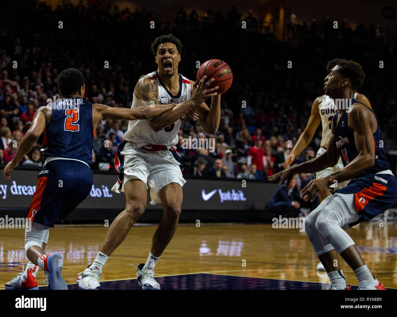 Mar 11 2019 Las Vegas, NV, U.S.A. Gonzaga forward Brandon Clarke (15) drives to the basket during the NCAA West Coast Conference Men's Basketball Tournament semi -final between the Pepperdine Wave and the Gonzaga 100-74 win Bulldogs at Orleans Arena Las Vegas, NV. Thurman James/CSM Stock Photo