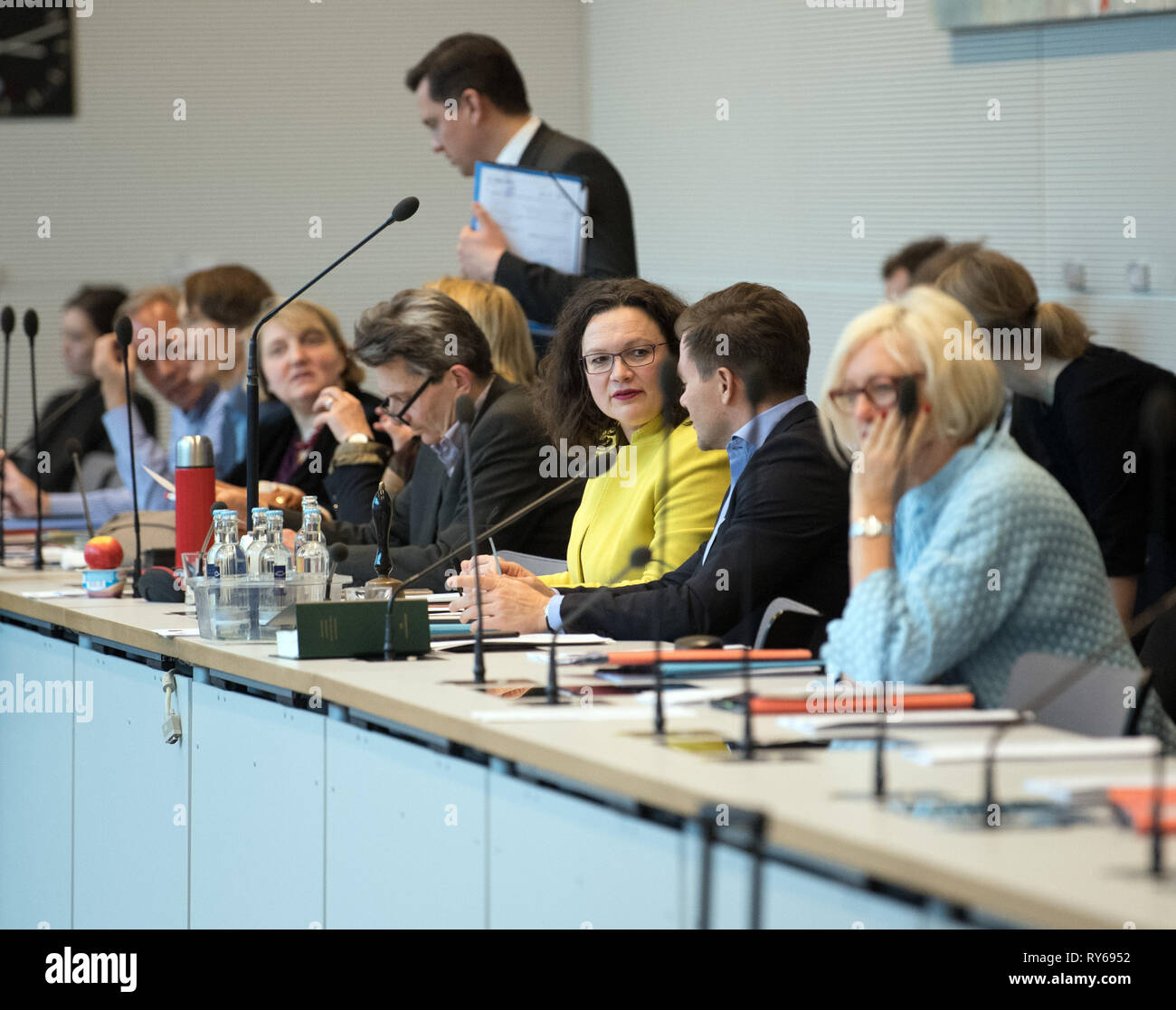 Berlin, Germany. 12th Mar, 2019. Andrea Nahles (M), leader of the SPD ...