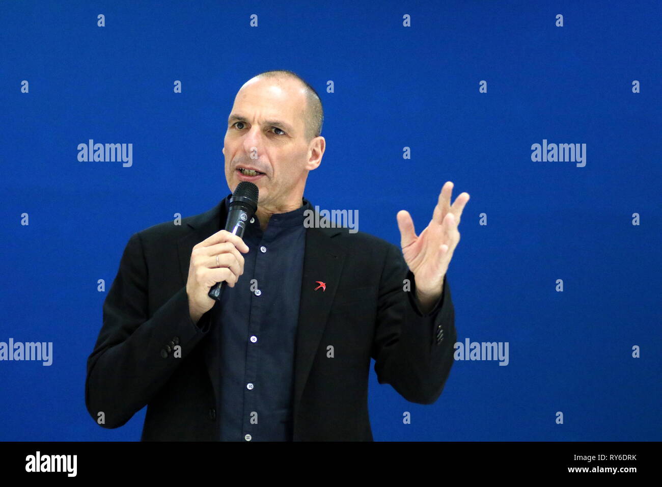 Thessaloniki, Greece. 12th Mar, 2019. Former Greek finance minister Yanis Varoufakis, co-funder of the Democracy in Europe Movement 2025 (DiEM25) and a candidate for the elections to the European Parliament, speaks at a rally in the northern Greek port city of Thessalioniki, ahead of the European elections in May 2019. Credit: Orhan Tsolak/Alamy Live News Stock Photo