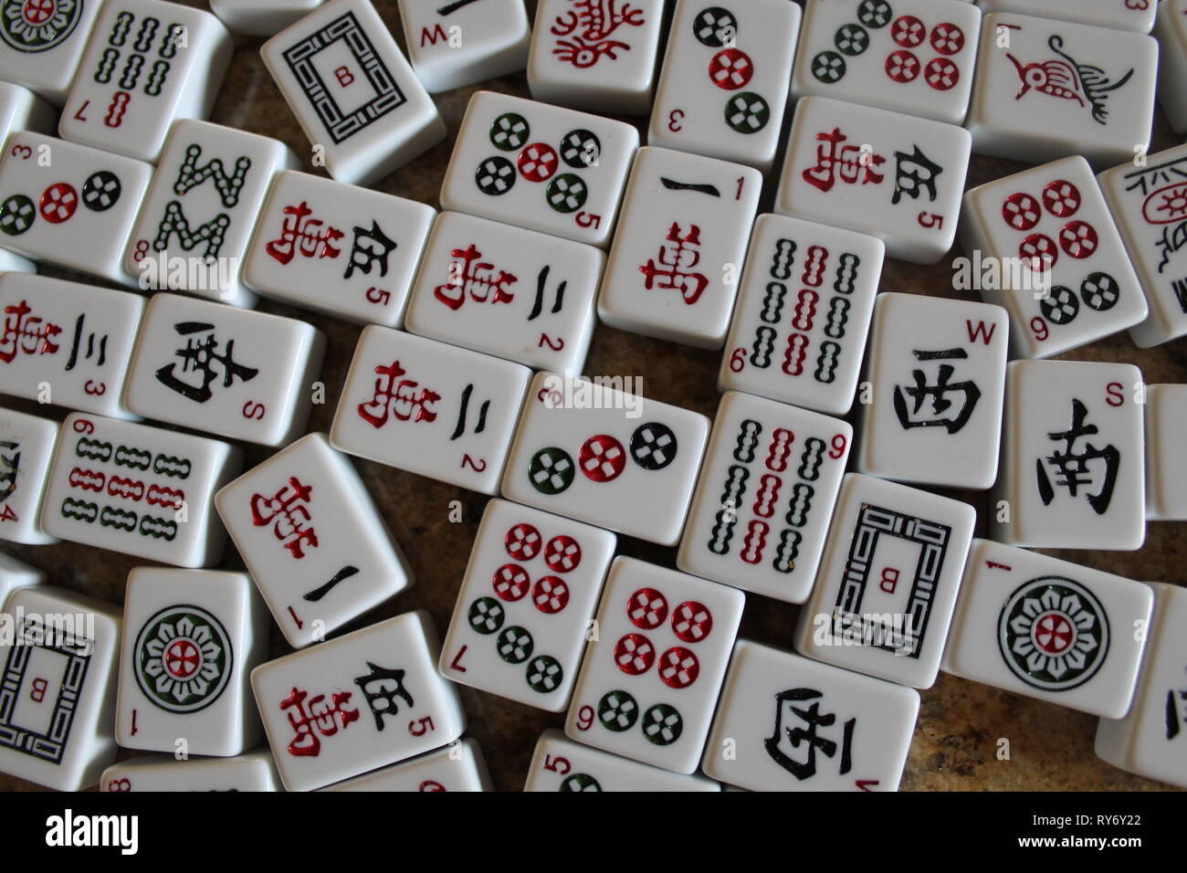 Foto de Mahjong Jogo e mais fotos de stock de Mah-jong - Mah-jong, Cultura  Chinesa, Ninguém - iStock