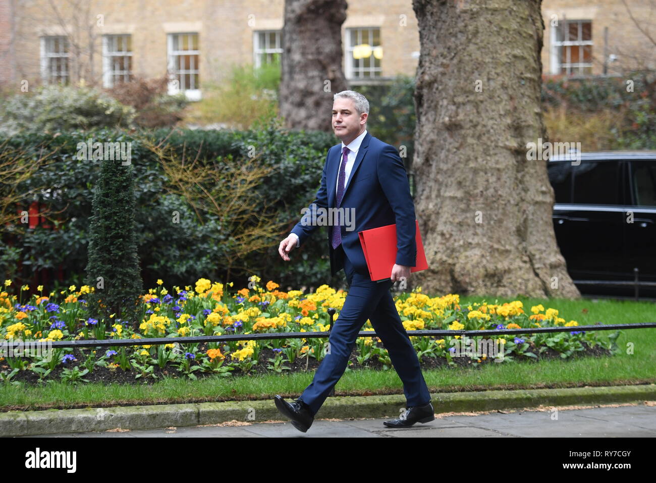 Brexit Secretary Stephen Barclay arrives in Downing Street, London, for a cabinet meeting. Stock Photo