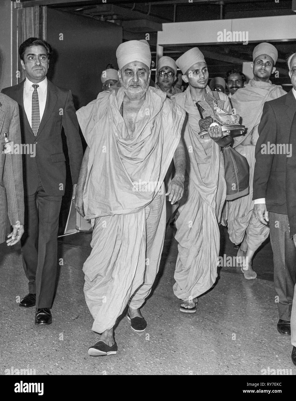 Lord swaminarayan Black and White Stock Photos & Images Alamy