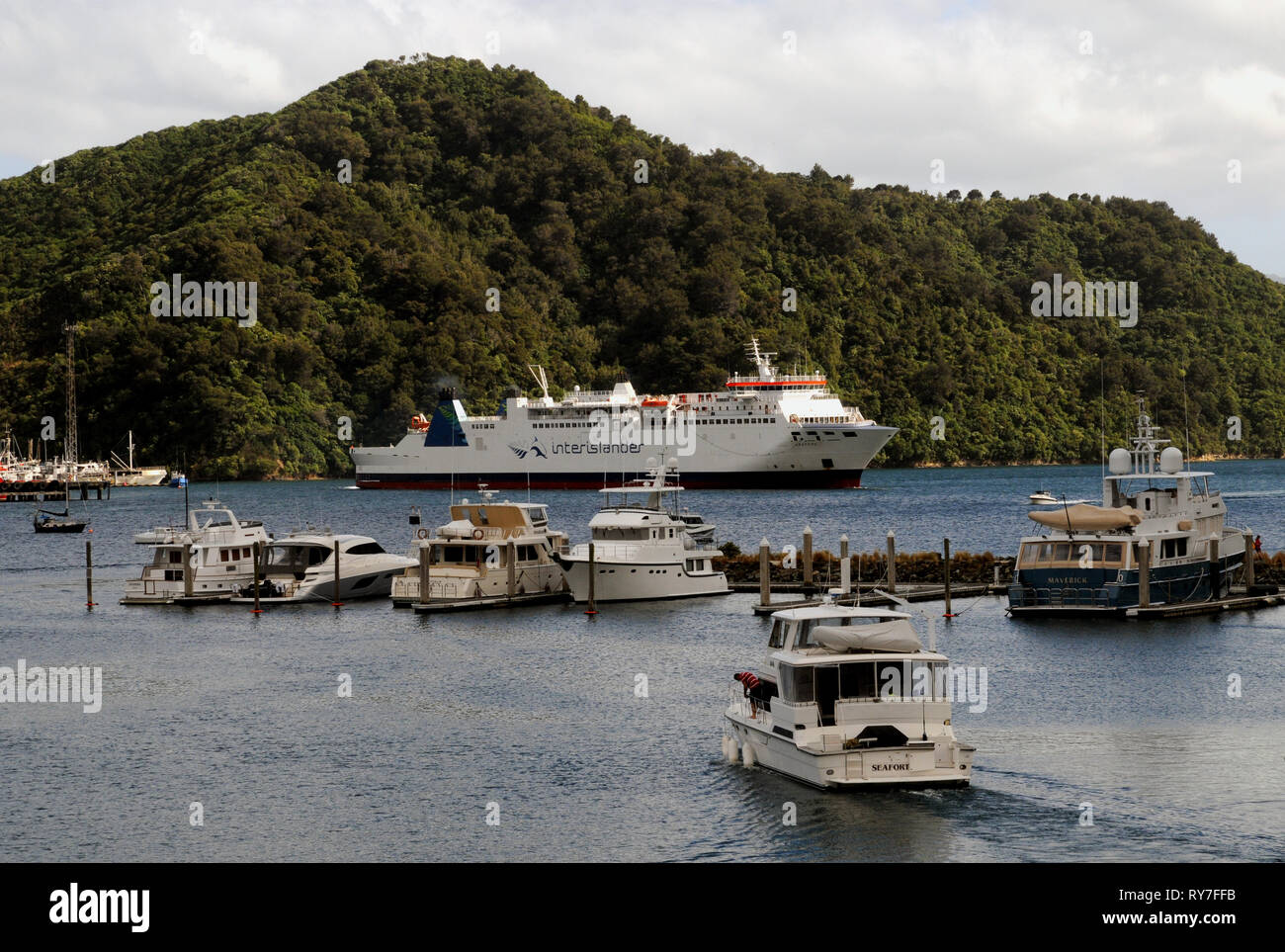 The InterIslander leaving Picton to cross the Cook Strait, connecting ...