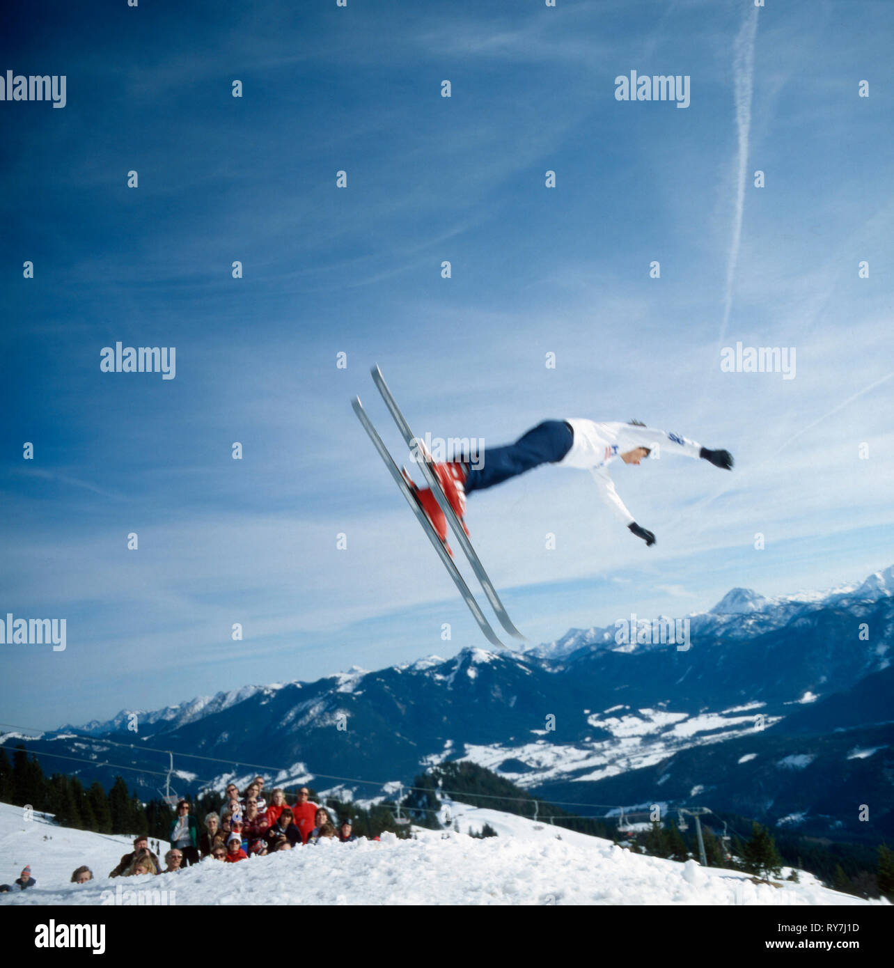 Ski 1970s hires stock photography and images Alamy