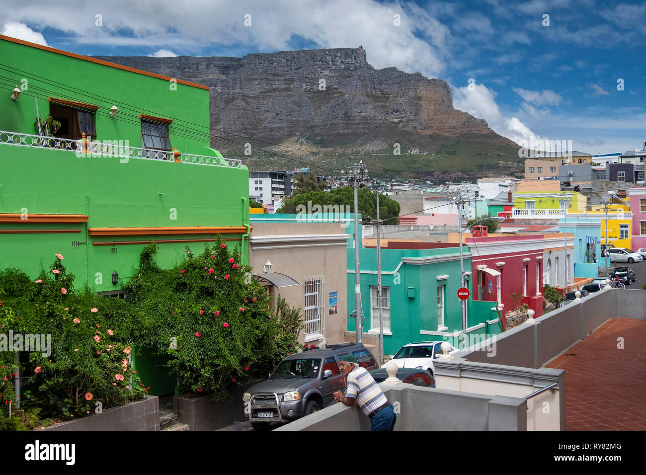 The Multi Coloured Houses of Bo Kaap with Table Mountain behind, Cape Town, Western Cape, South Africa Stock Photo