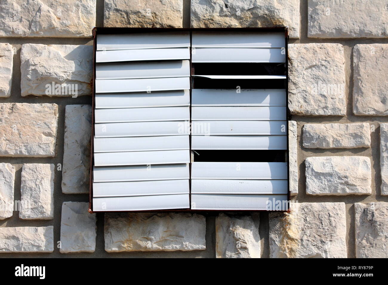 Ventilation grill hi-res stock photography and images - Page 2 - Alamy