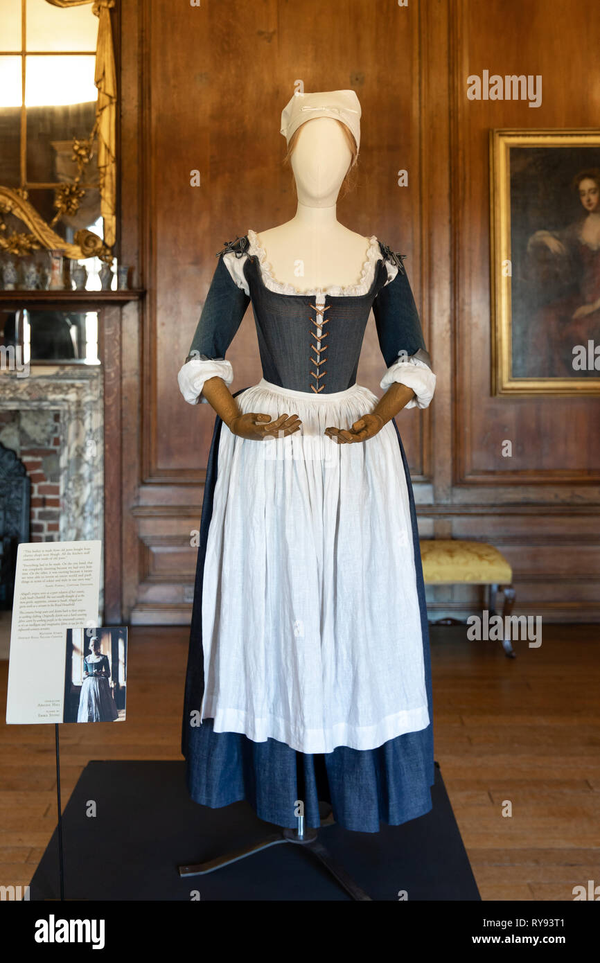 https://c8.alamy.com/comp/RY93T1/emma-stones-costume-from-the-film-the-favourite-RY93T1.jpg