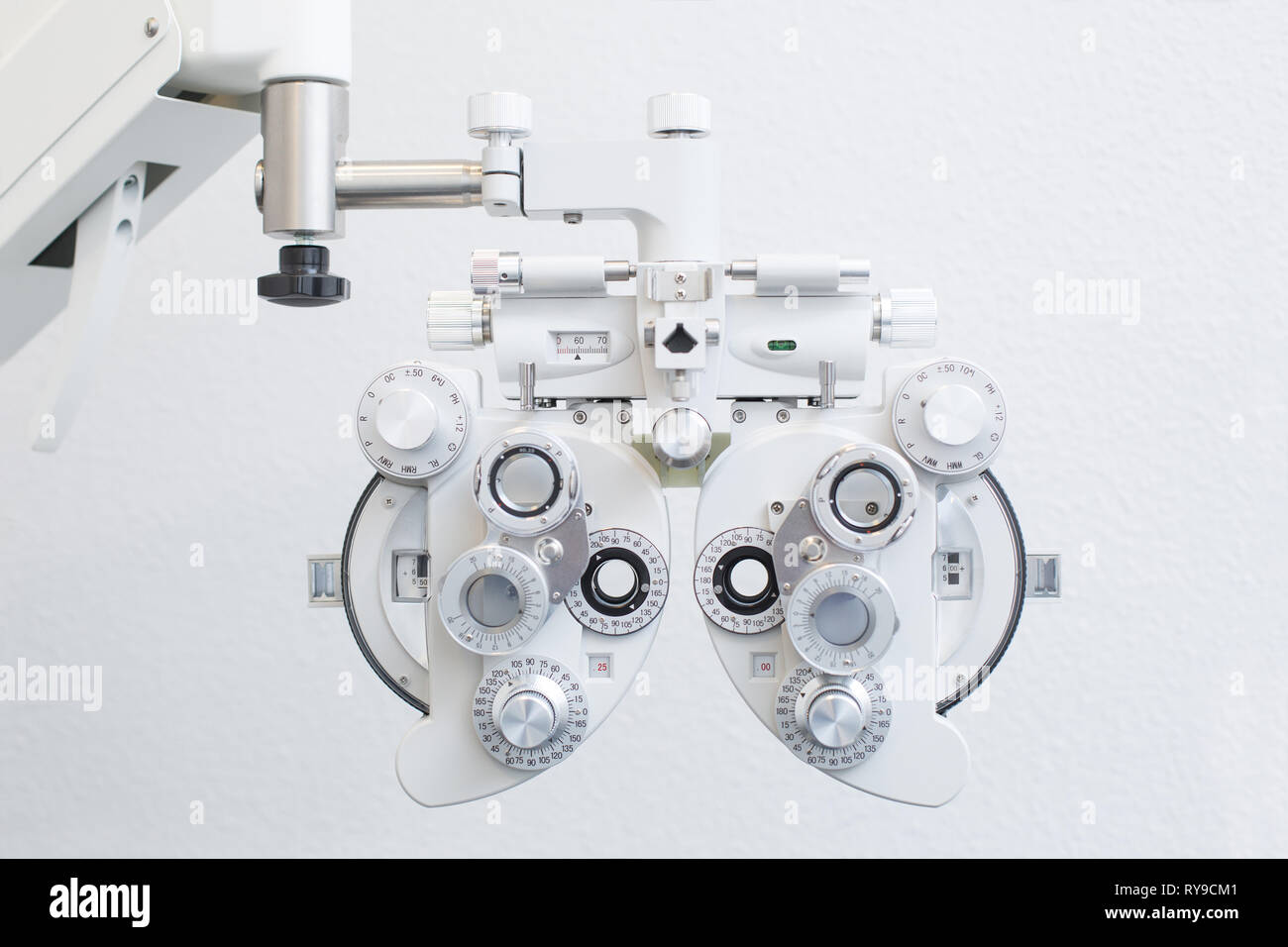 Optometry devices hi-res stock photography and images - Alamy