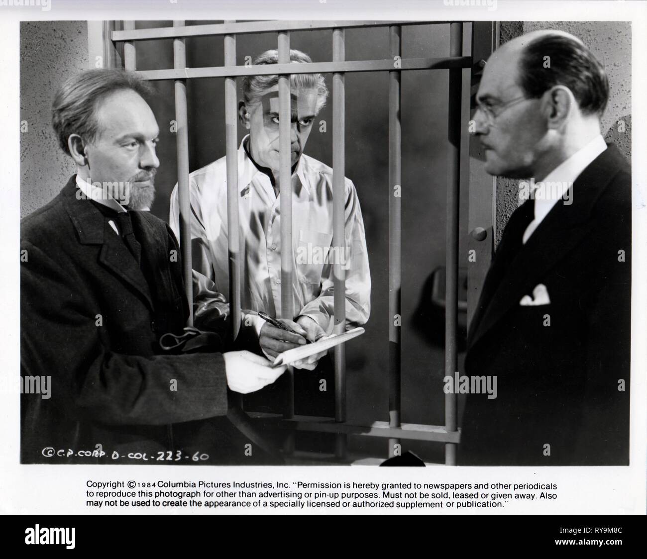 overhead Sinds nabootsen THE MAN THEY COULD NOT HANG (1939) BORIS KARLOFF (C) NICK GRINDE (DIR) MOVIESTORE COLLECTION LTD Stock Photo - Alamy overhead Sinds nabootsen THE MAN THEY COULD NOT HANG (1939) BORIS KARLOFF (C) NICK GRINDE (DIR) MOVIESTORE COLLECTION LTD Stock Photo - Alamy