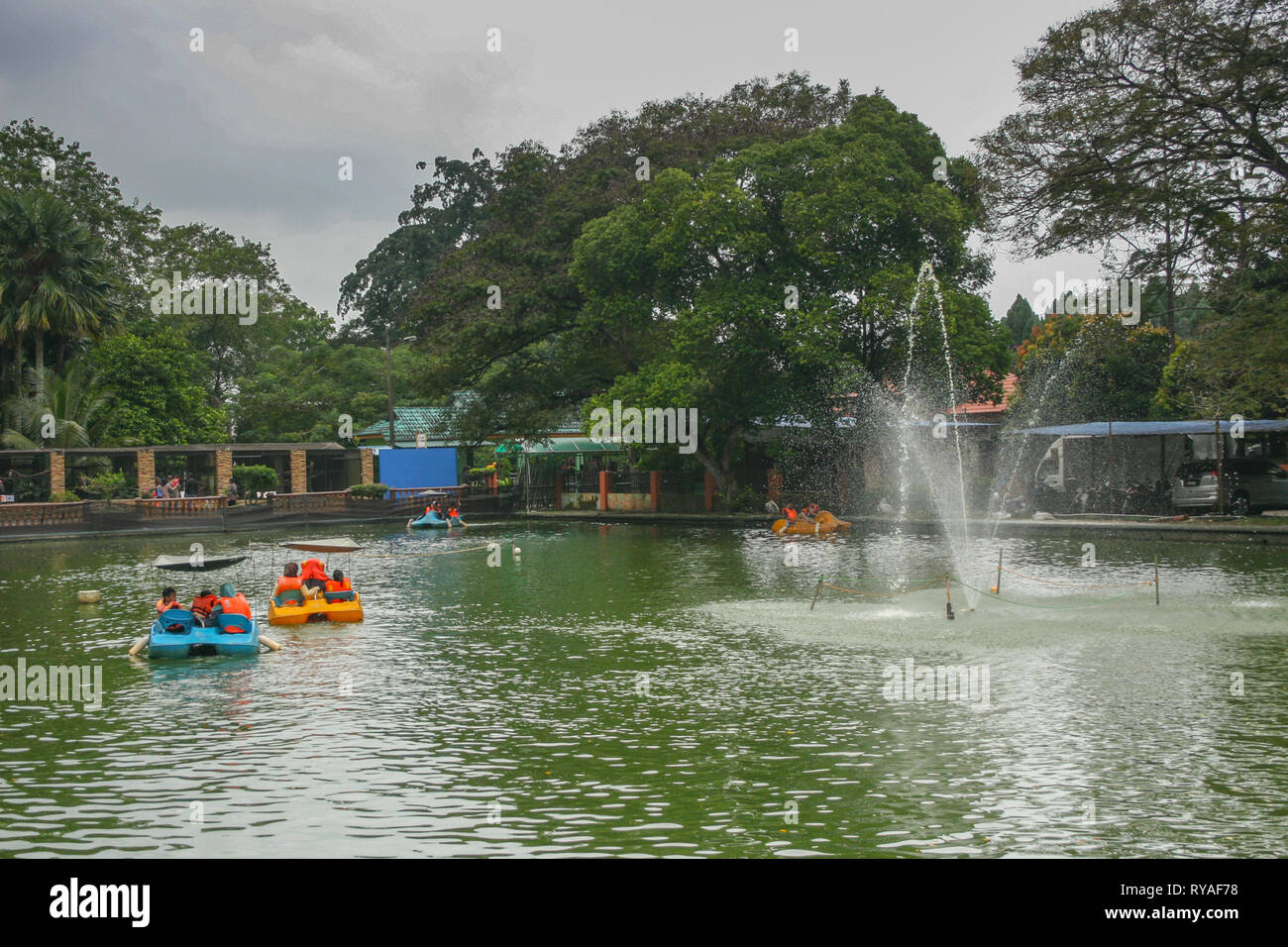 Fun boats on the lake Johor Zoo, Johor Bahru, Malaysia Stock Photo Alamy