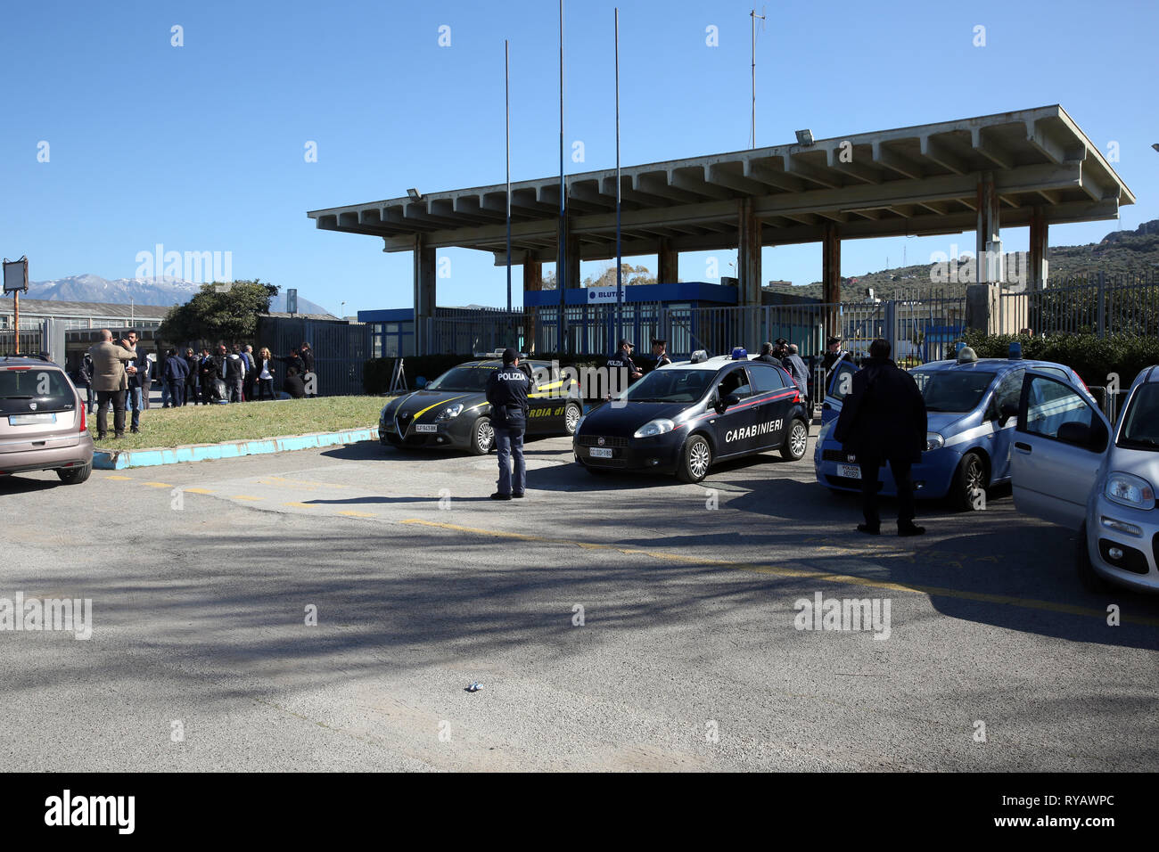 Page 13 Ai I High Resolution Stock Photography And Images Alamy