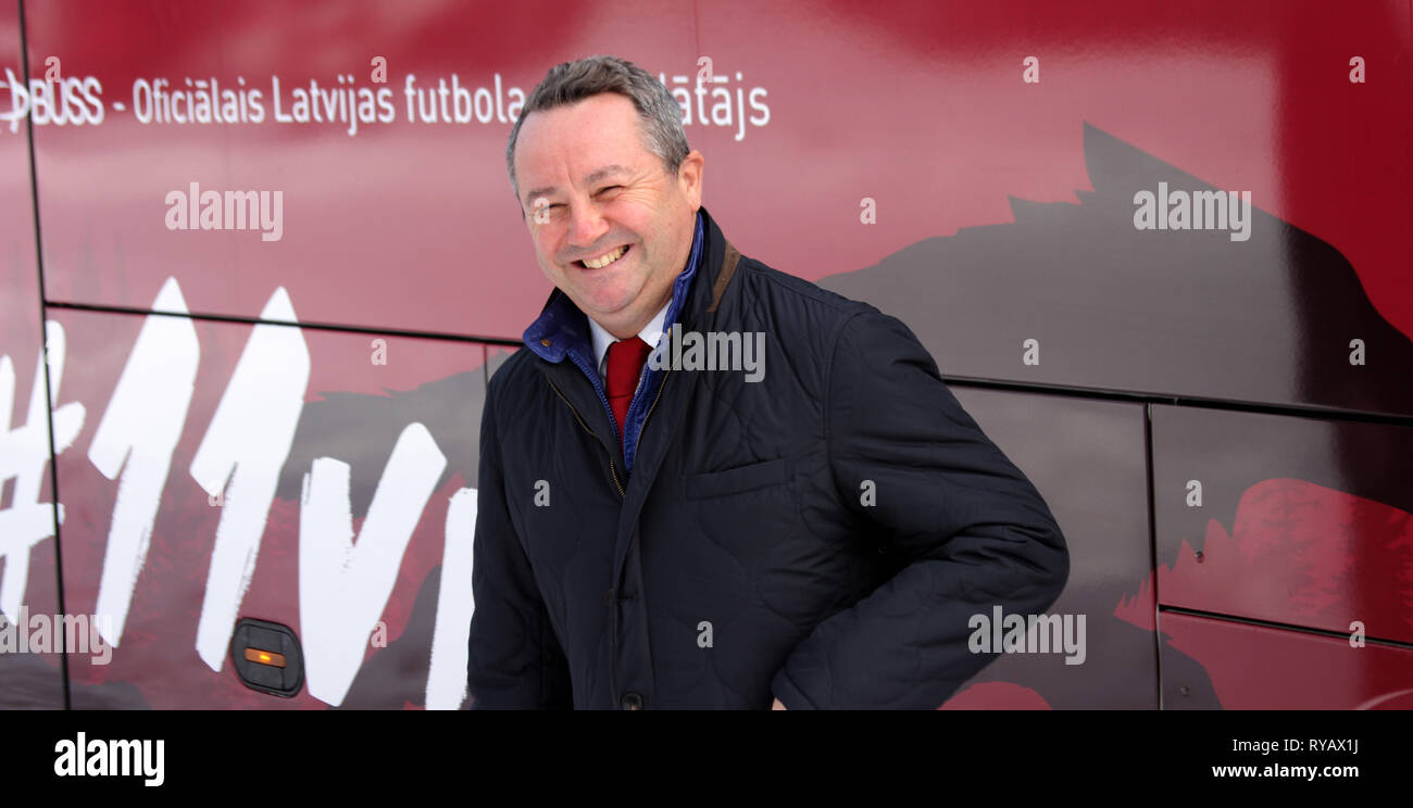 Riga, Latvia. 13th Mar, 2019. Slovenian Slavisa Stojanovic faces the Latvian  team bus after his first press conference as Latvia's new national football  coach. The 49-year-old receives a three-year contract and starts