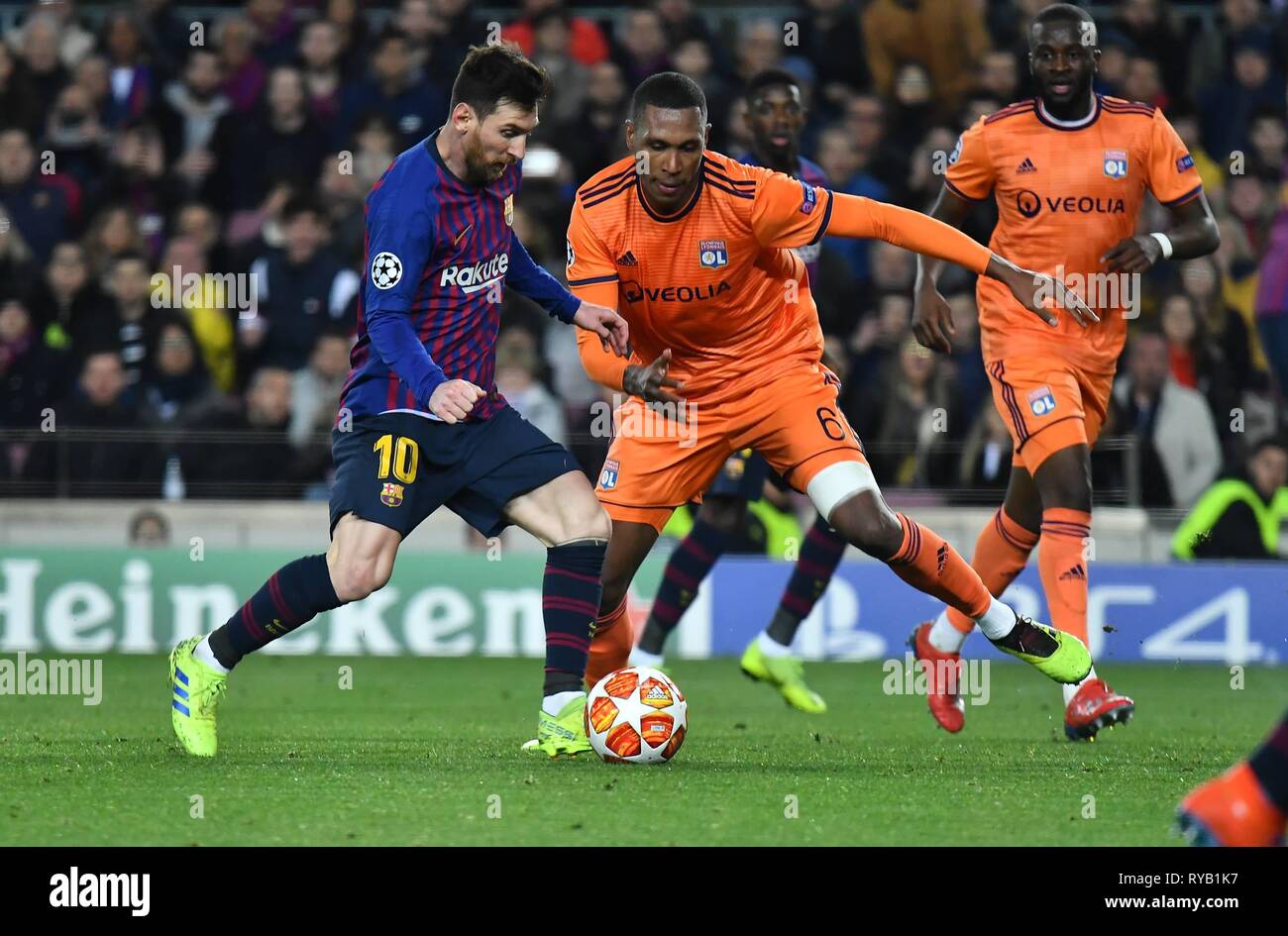 Lyon clearance barcelona fc