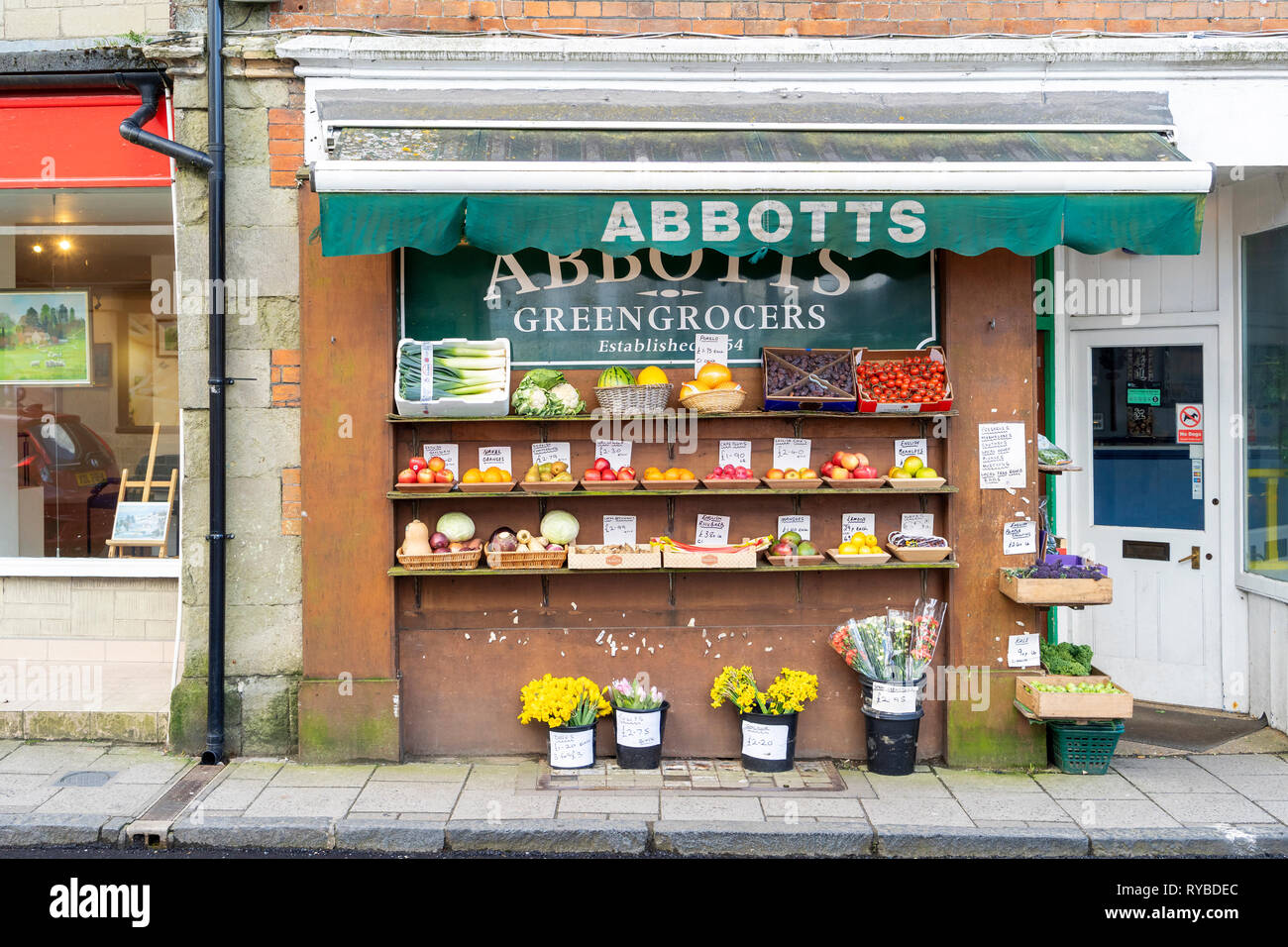 Fruit veg shop uk hires stock photography and images Alamy